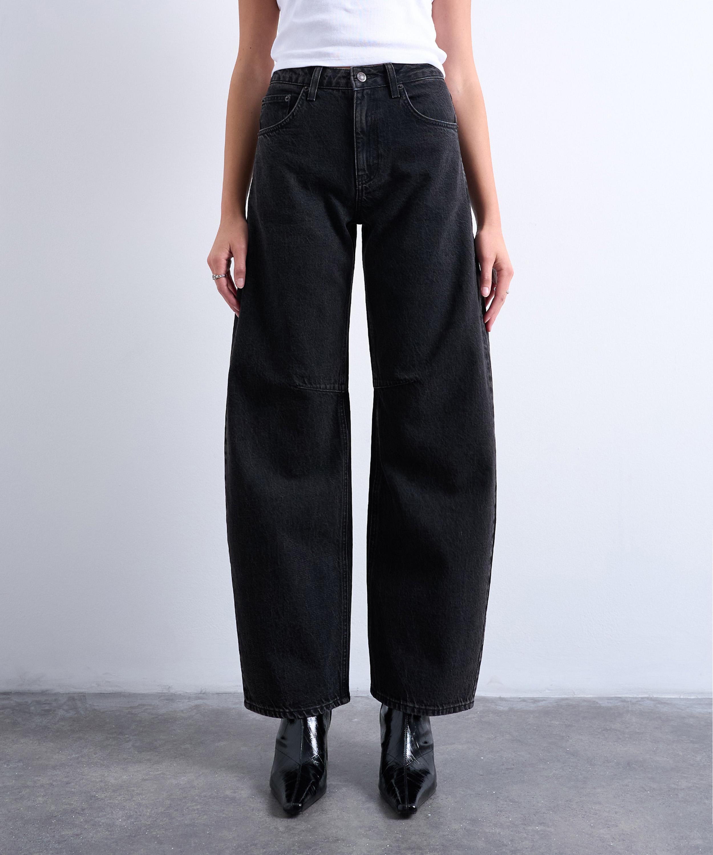 TOPSHOP - Washed Black Barrel Jeans  image number 2