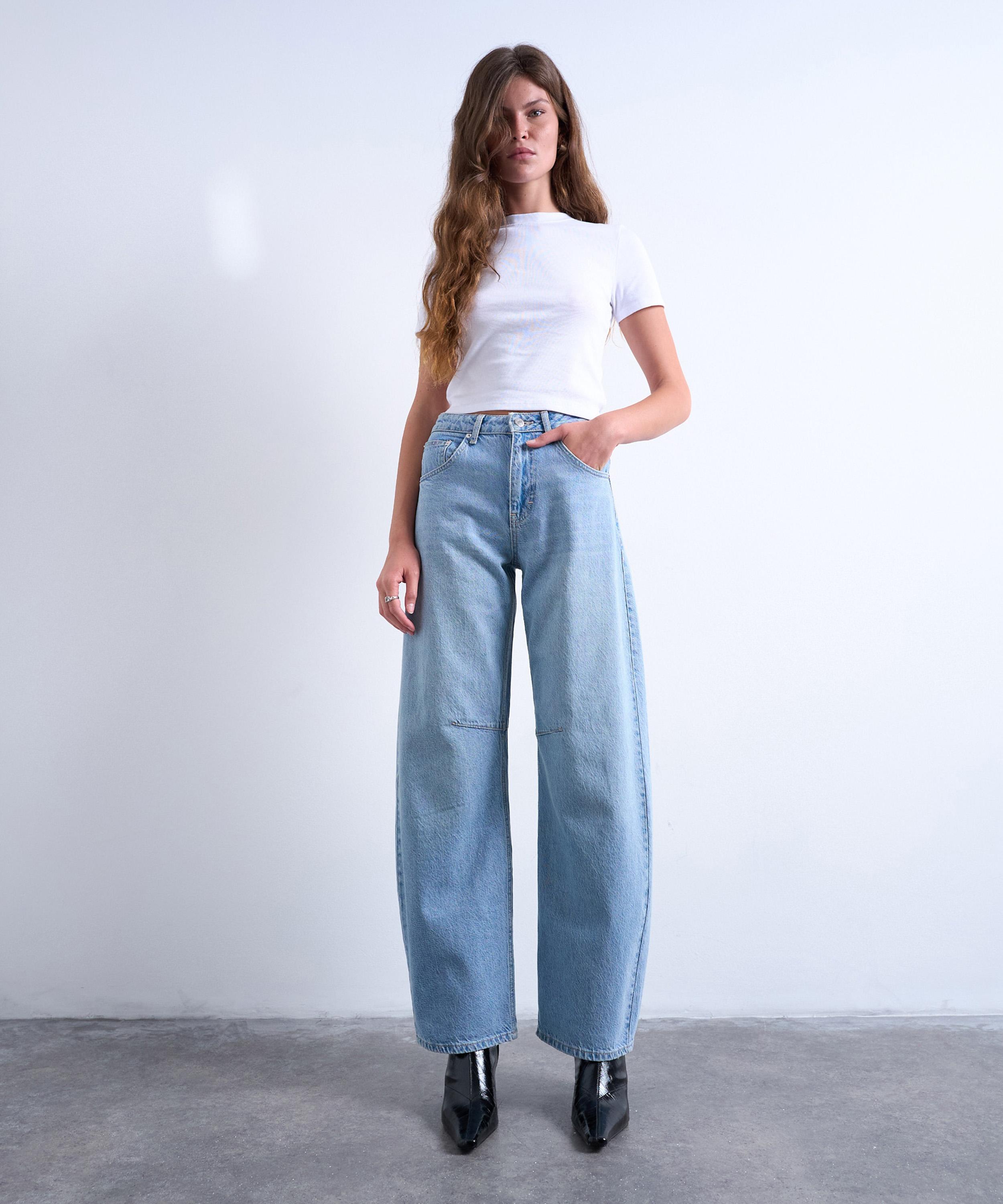 TOPSHOP - Bleach Barrel Mid Rise Jeans 