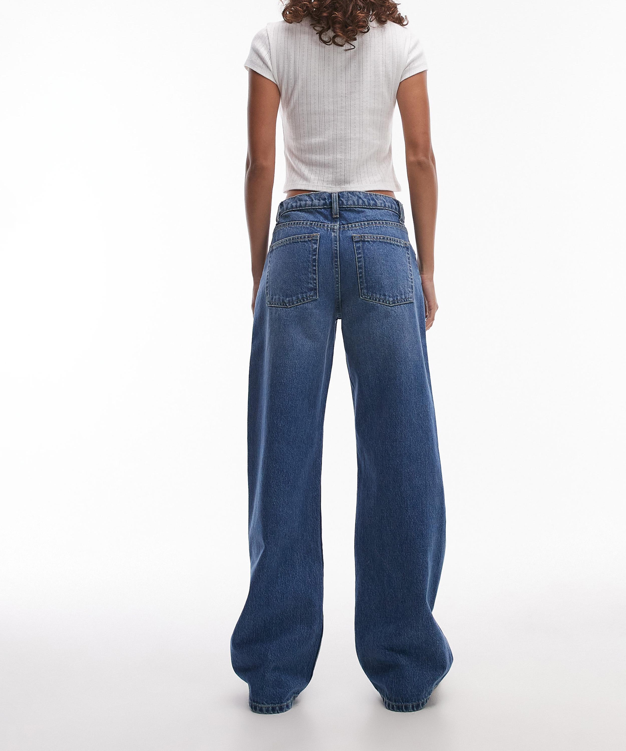 TOPSHOP - Mid-Blue Ember Low-Rise Wide-Leg Jeans image number 4