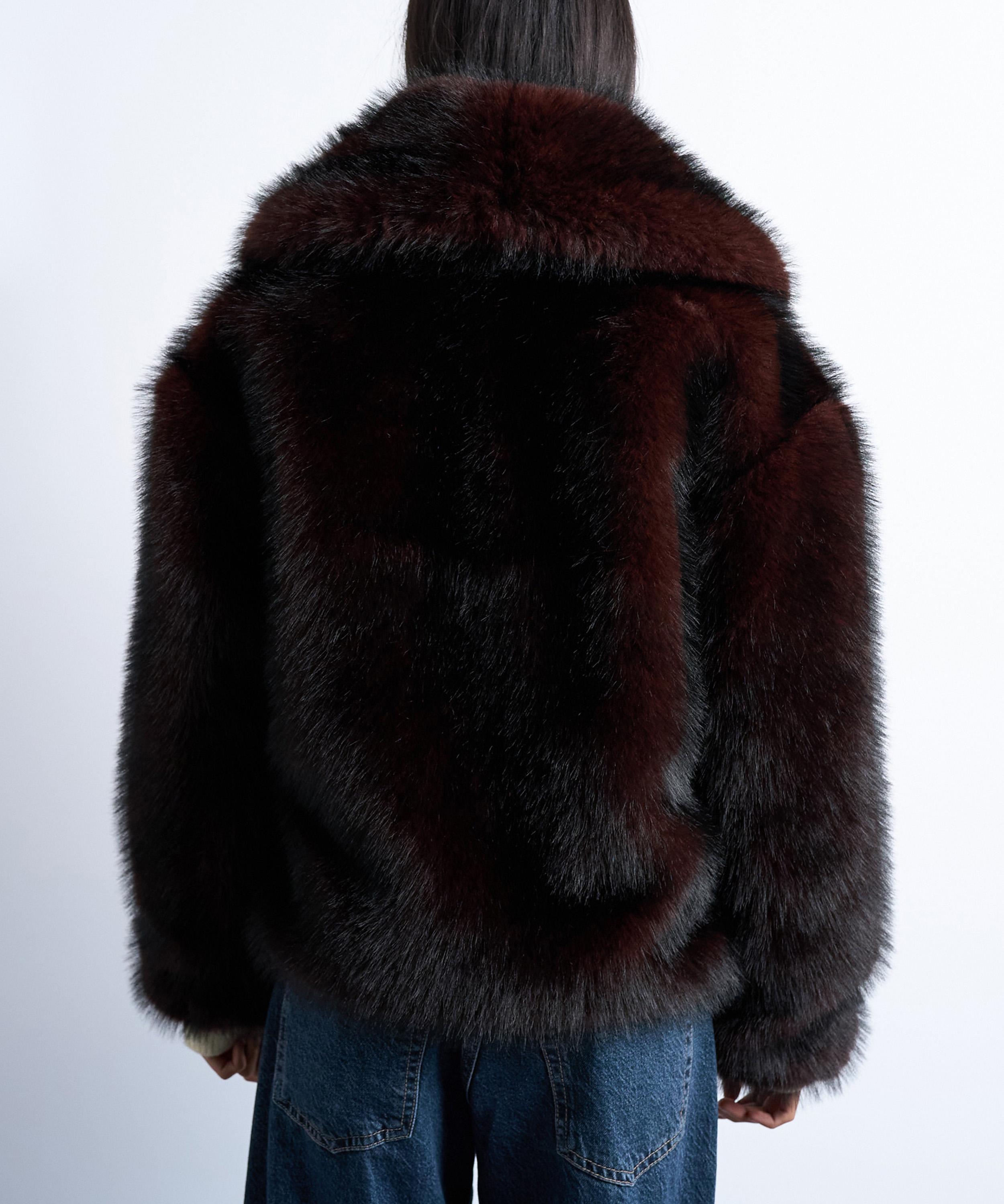 TOPSHOP - Dark Burgundy Faux Fur Boxy Shawl Coat image number 1