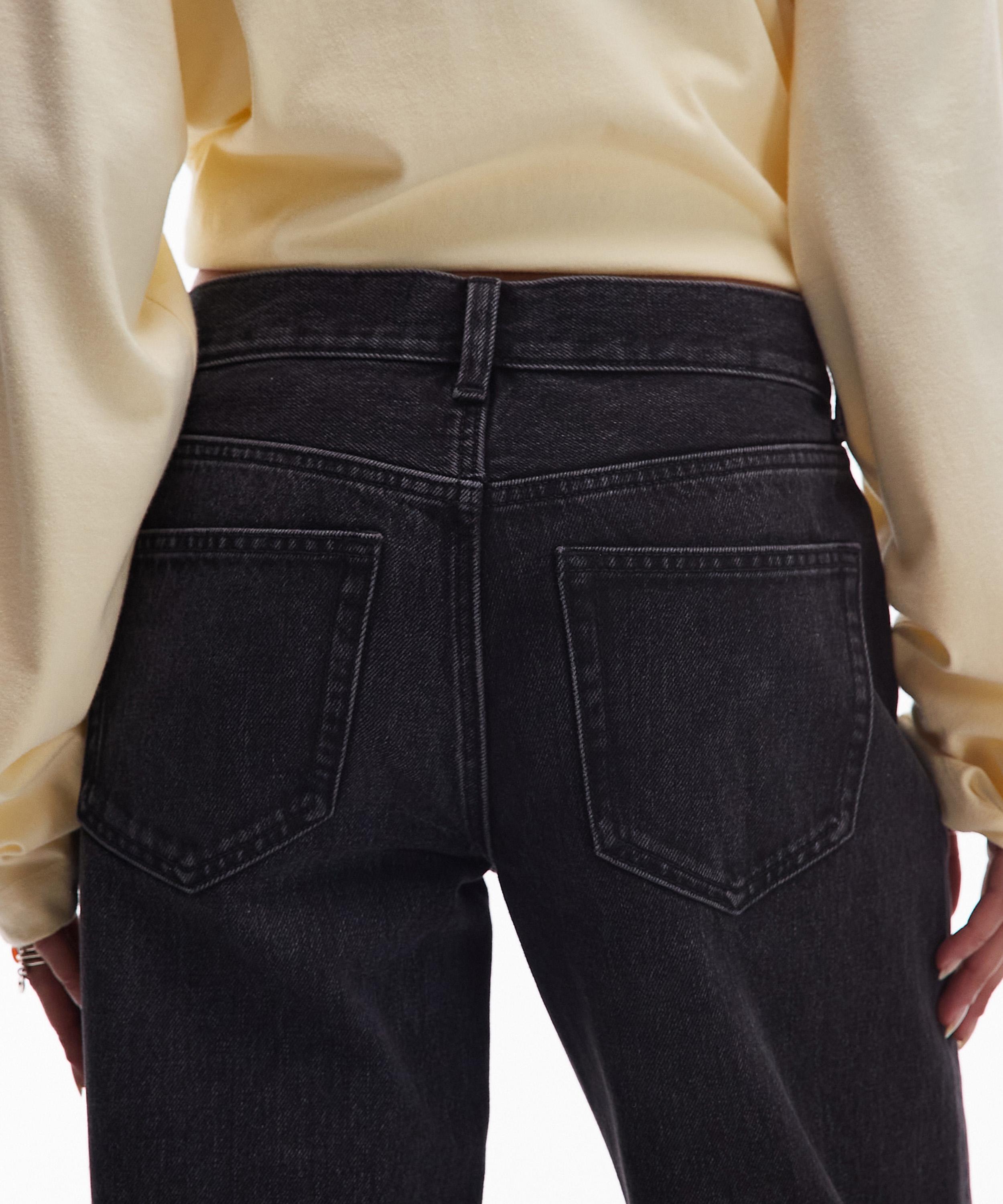TOPSHOP - Washed Black Ember Low-Rise Wide-Leg Jeans image number 3