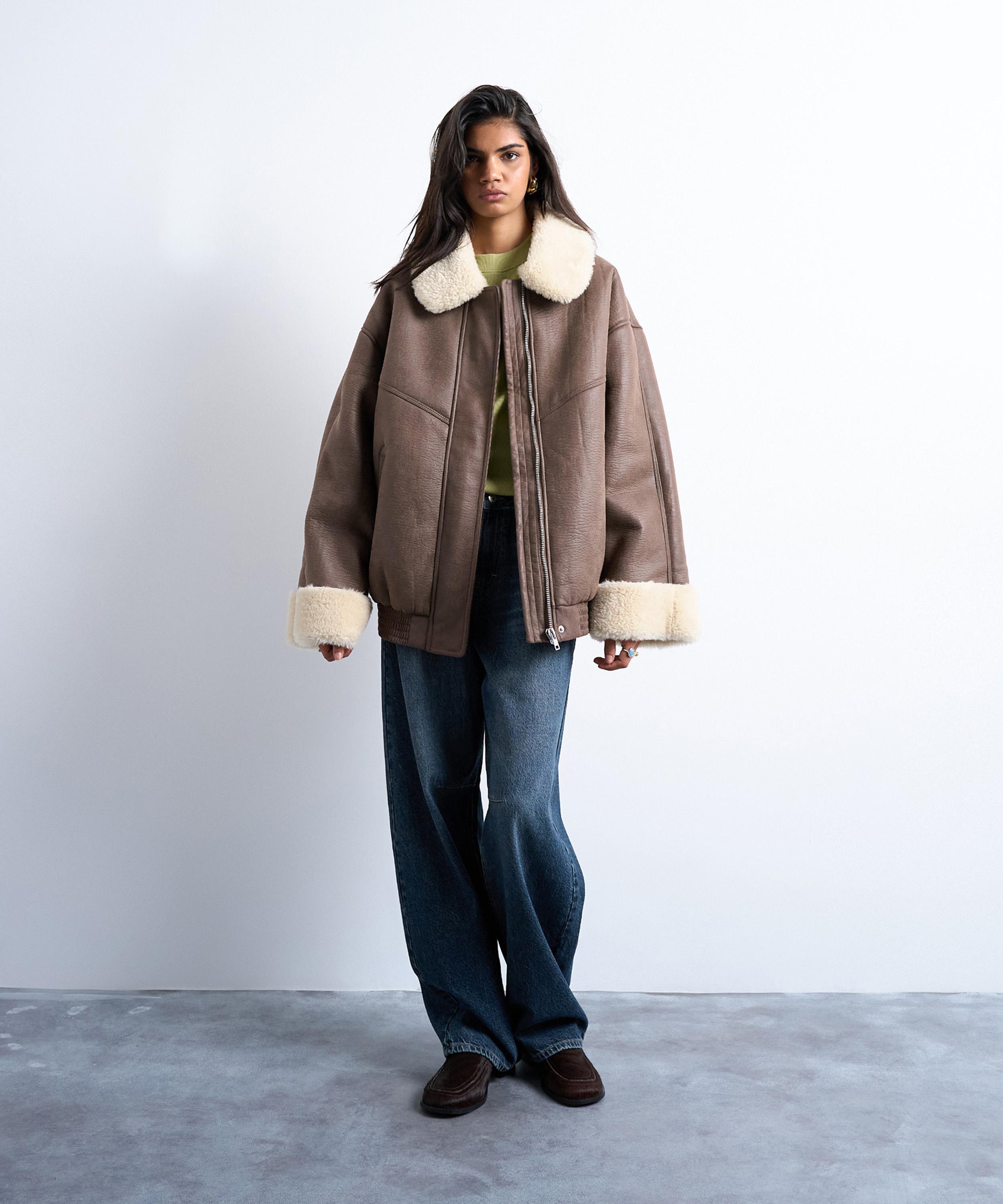 TOPSHOP - This Brown Shearling Aviator Bomber Jacket image number 1
