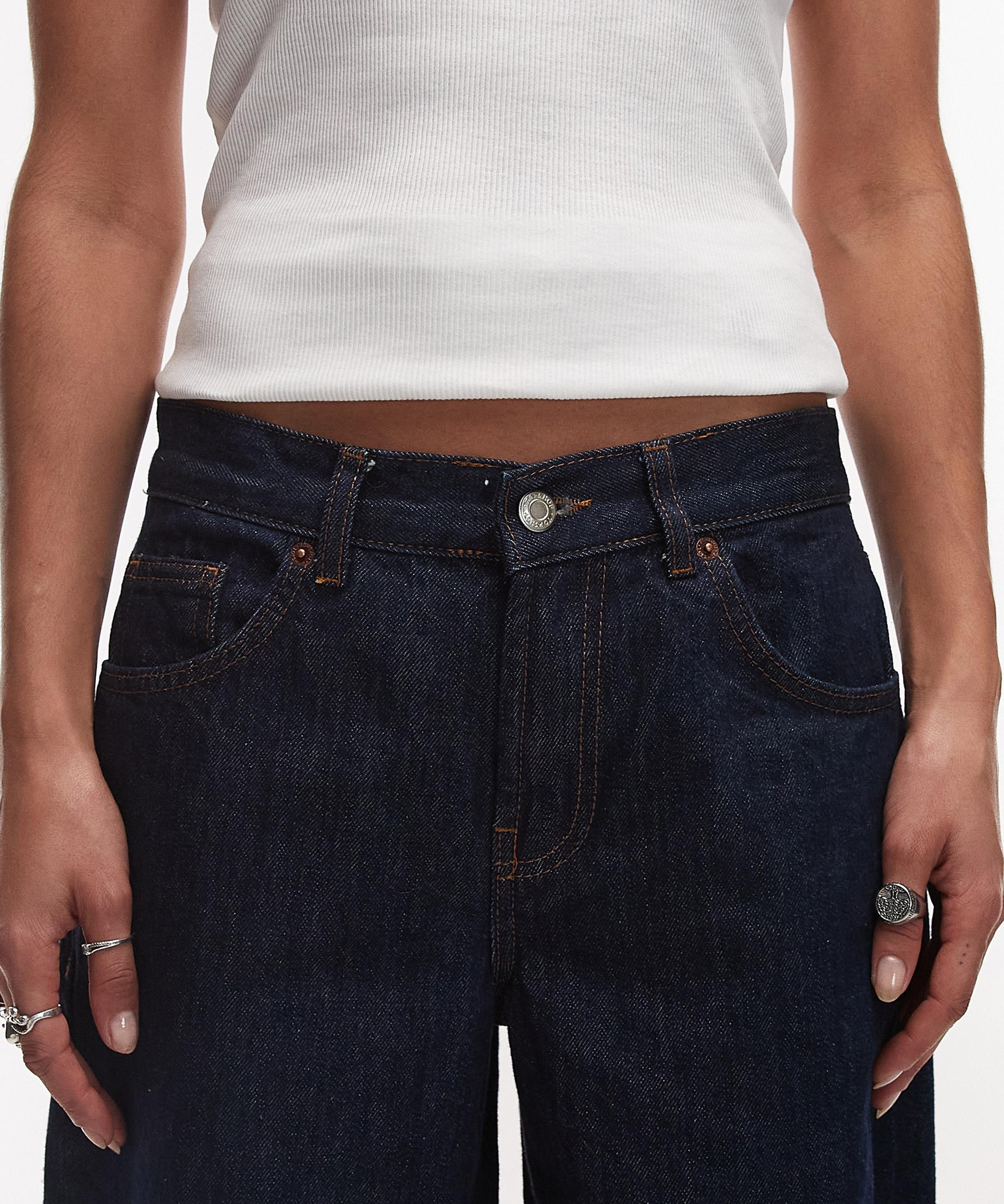 TOPSHOP - Raw Indigo Cinch Low-Rise Jeans image number 2
