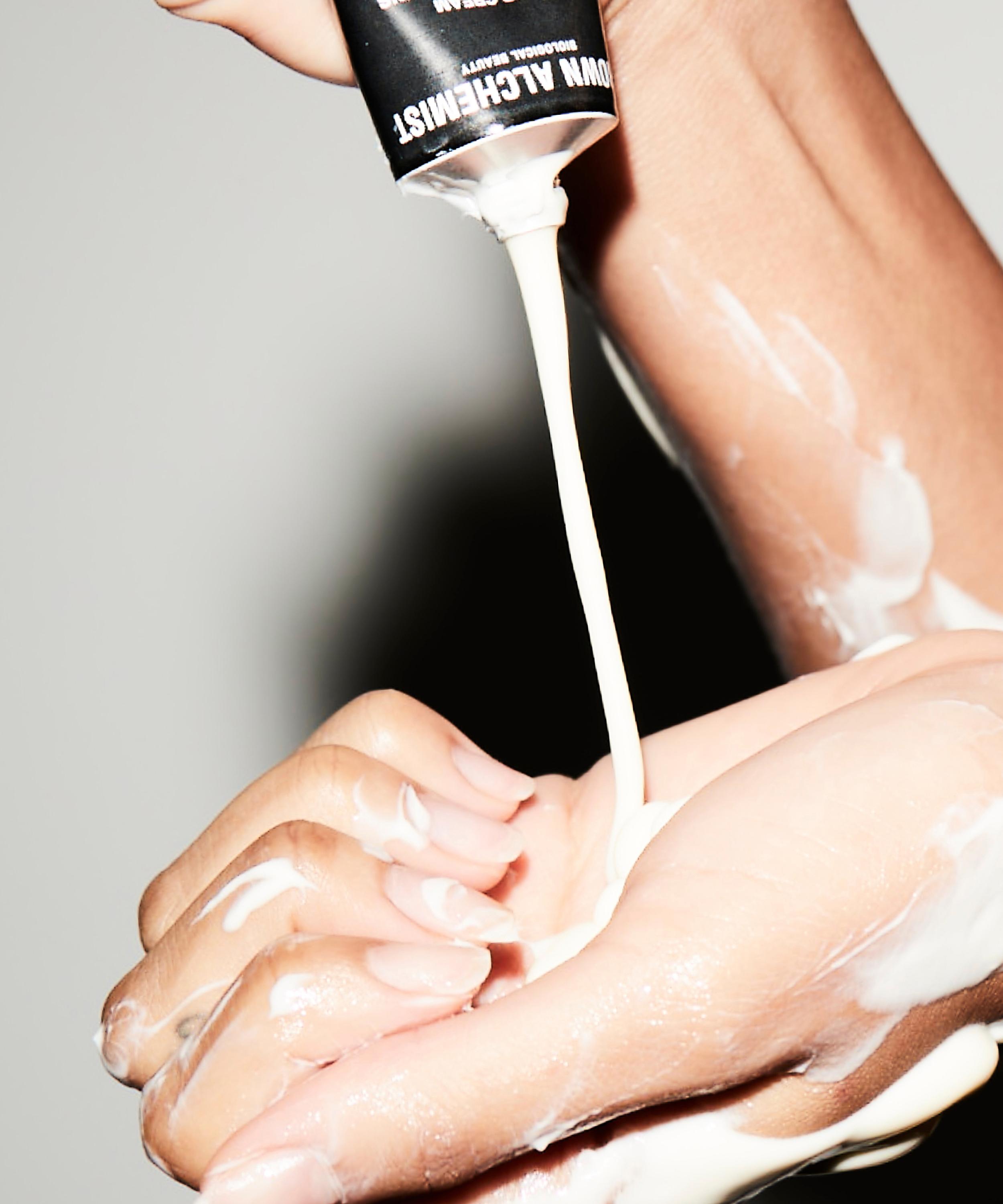 Grown Alchemist - Restorative Hand Cream 65ml image number 3