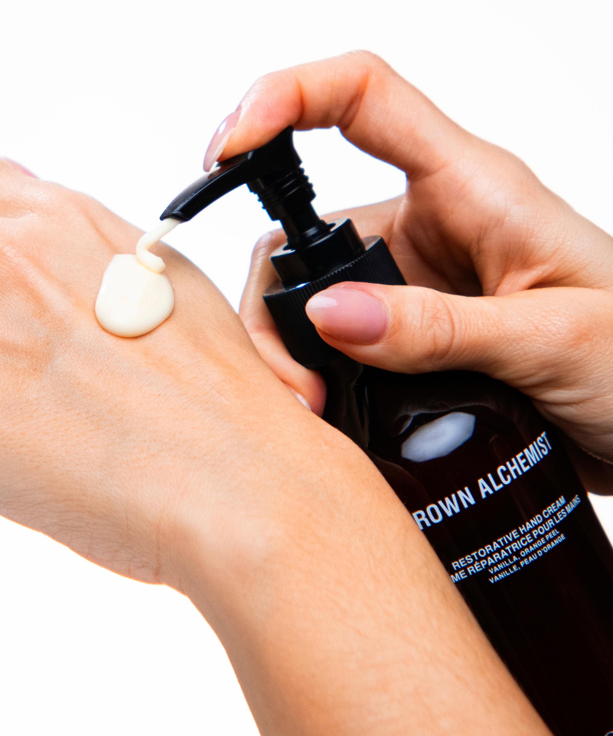 Grown Alchemist - Restorative Hand Cream 500ml image number 3