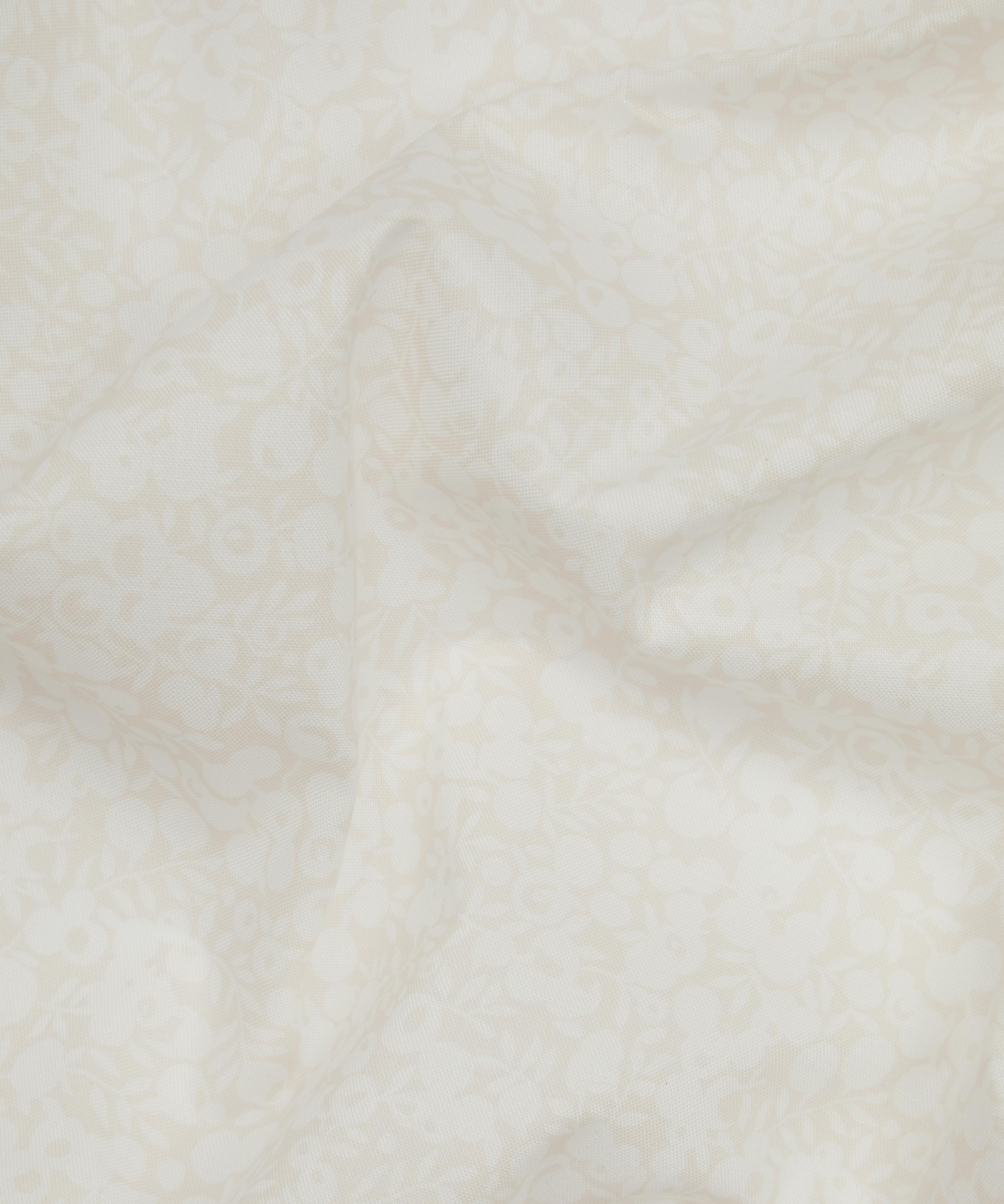 Liberty Fabrics - Wiltshire Shadow Lasenby Quilting Cotton image number 3