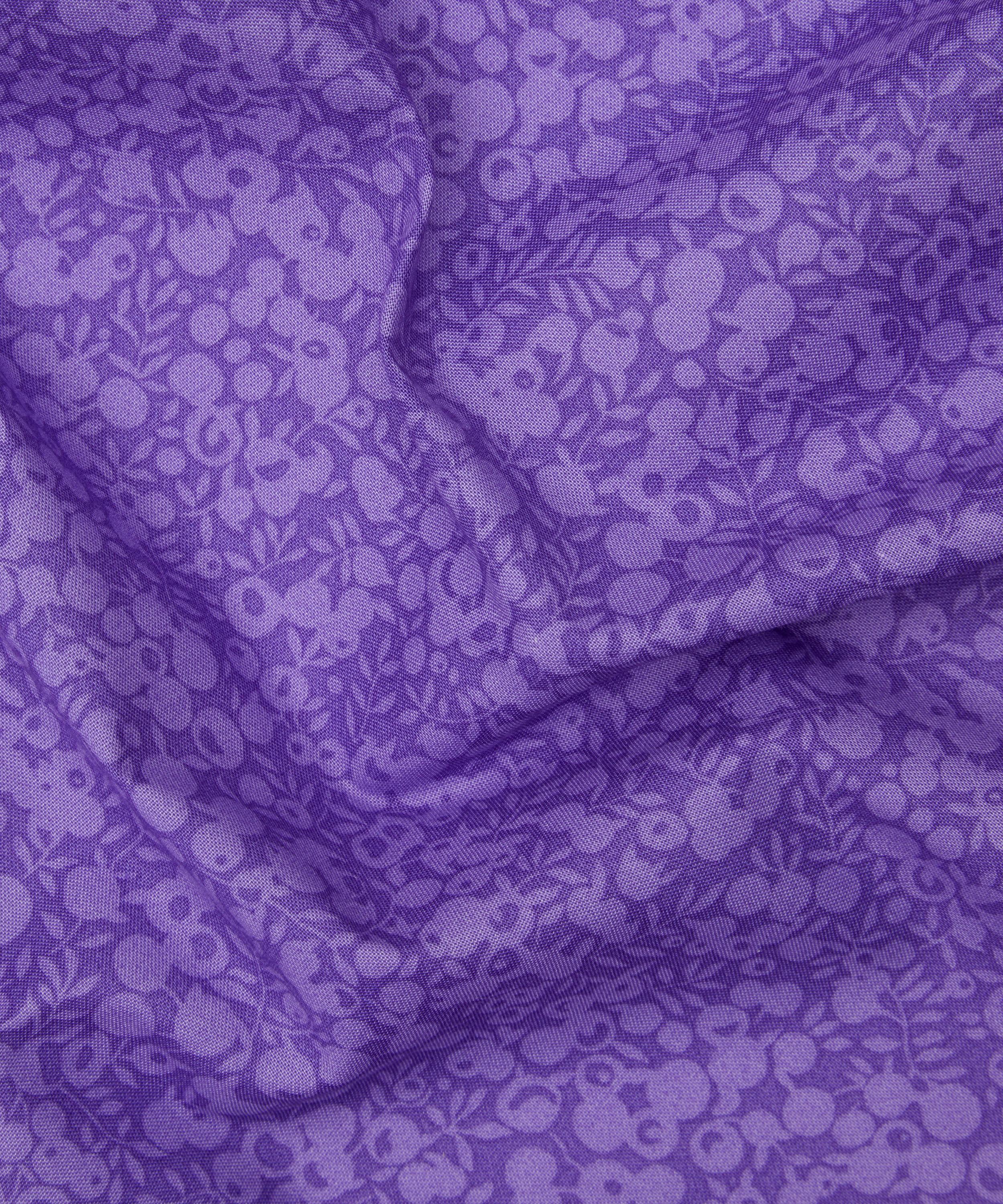 Liberty Fabrics - Wiltshire Shadow Lasenby Quilting Cotton image number 3