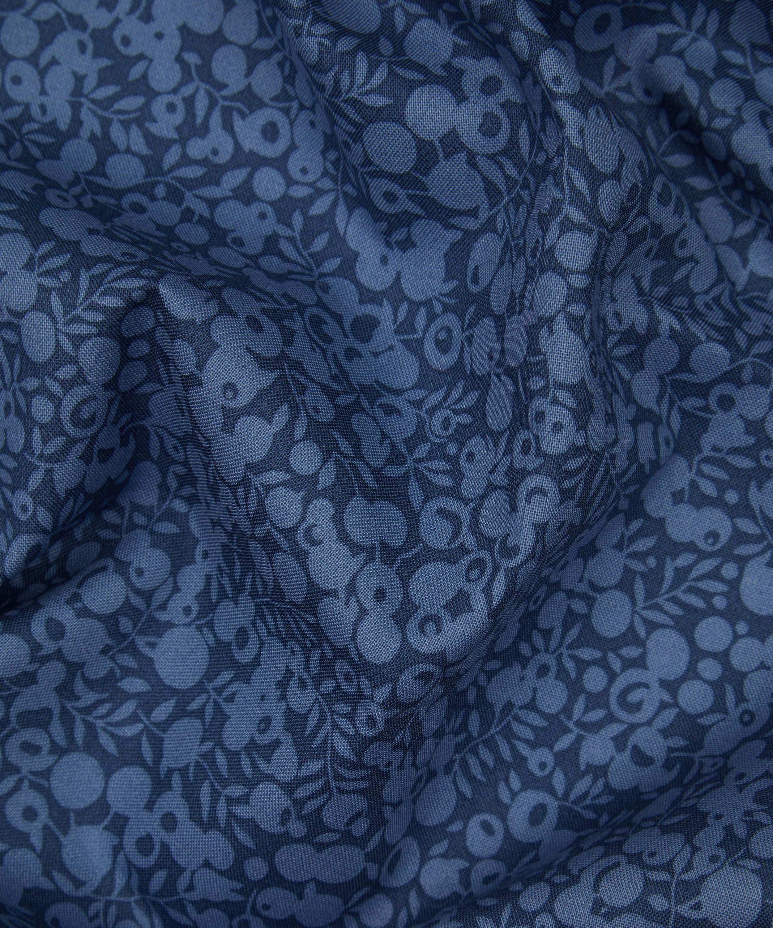 Liberty Fabrics - Wiltshire Shadow Lasenby Quilting Cotton image number 3