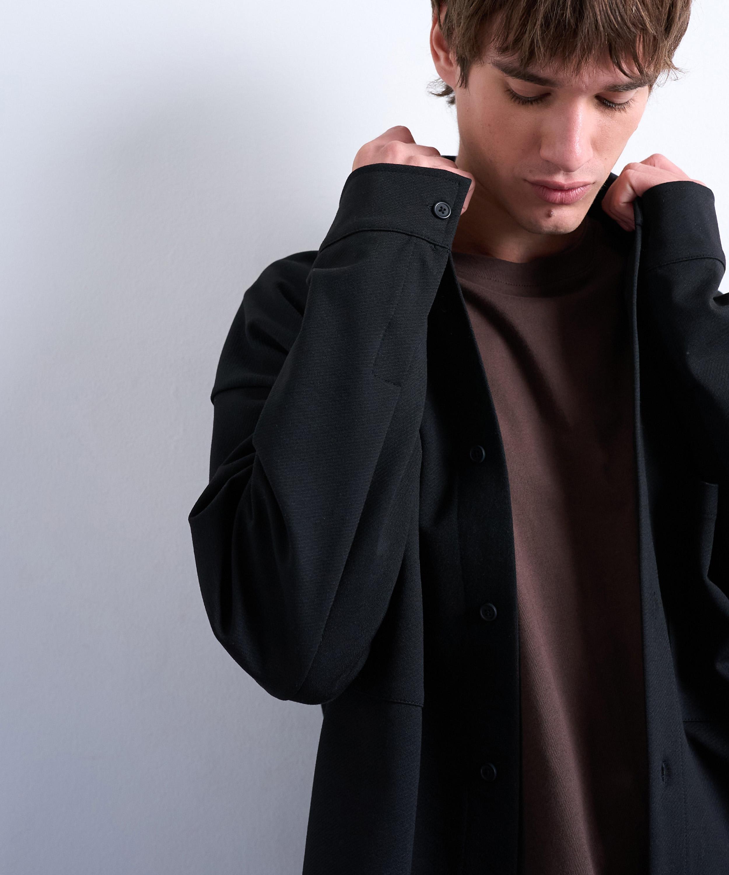 TOPMAN - Black Oversized Fit Double-Pocket Jersey Jacket image number 2