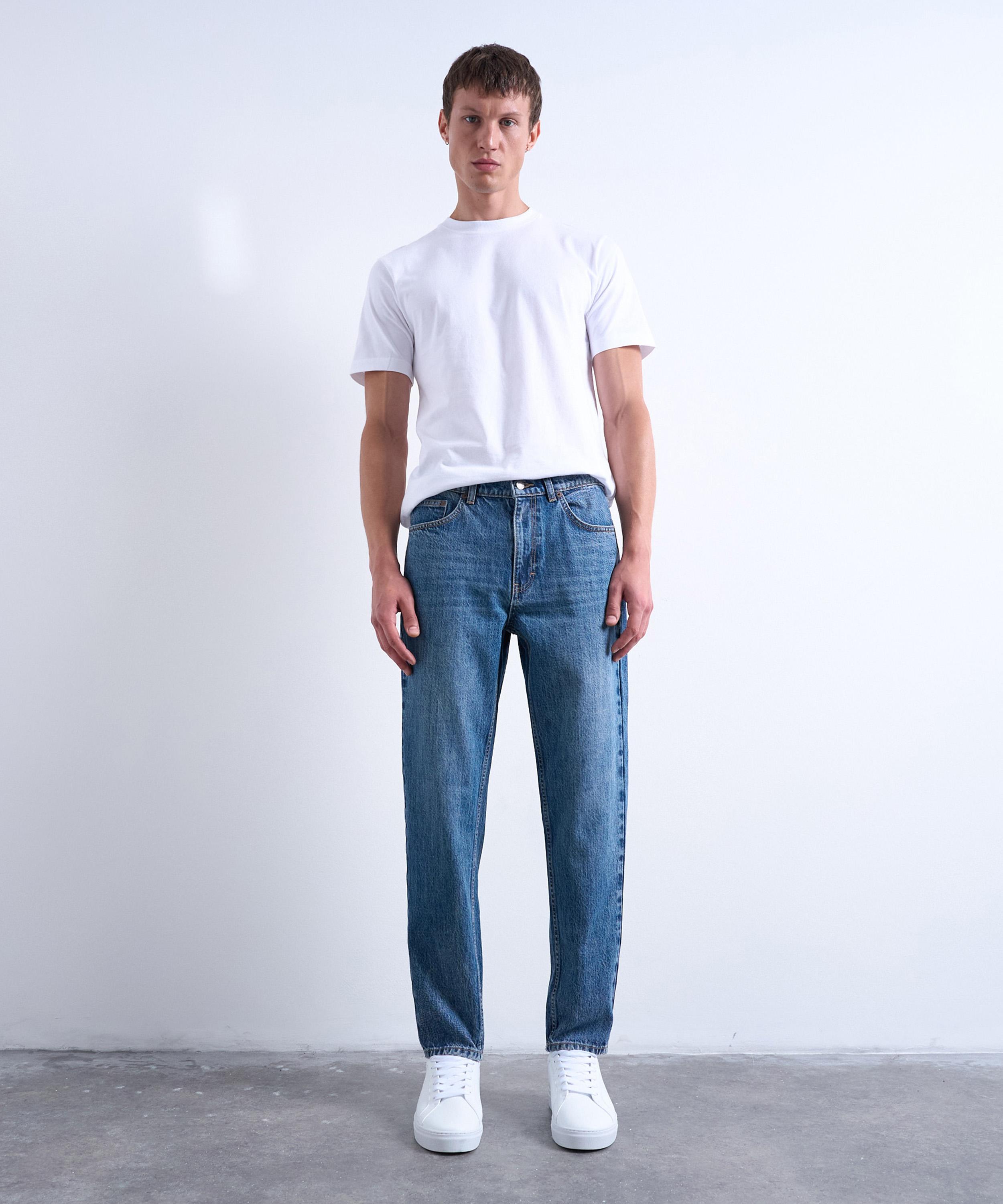 TOPMAN - Mid-Wash Blue Rigid Taper Jeans image number 0