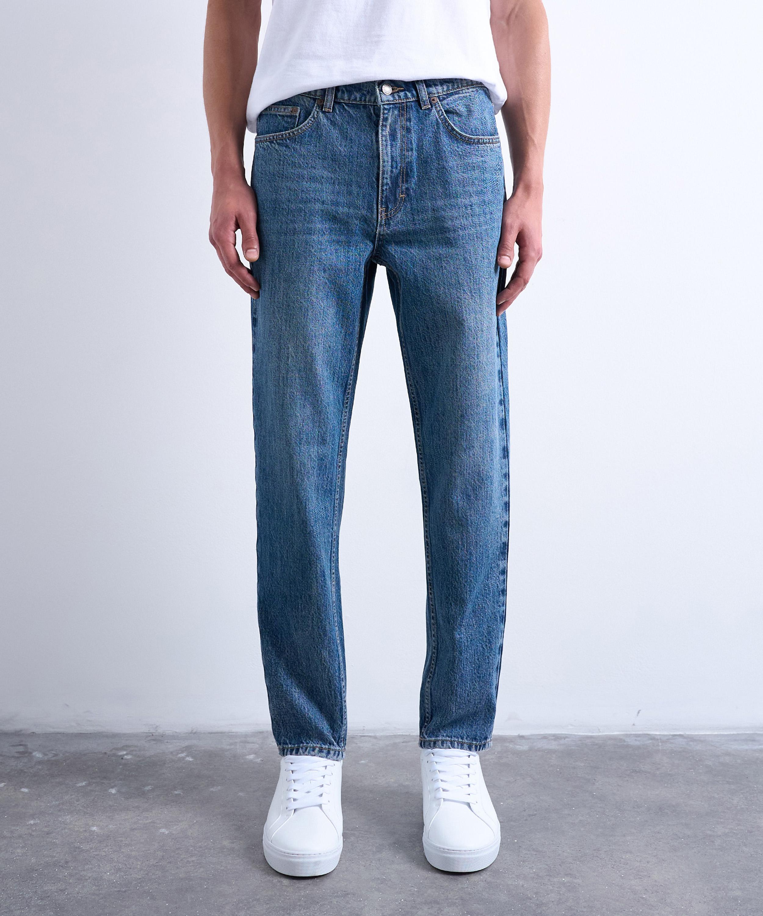 TOPMAN - Mid-Wash Blue Rigid Taper Jeans image number 2