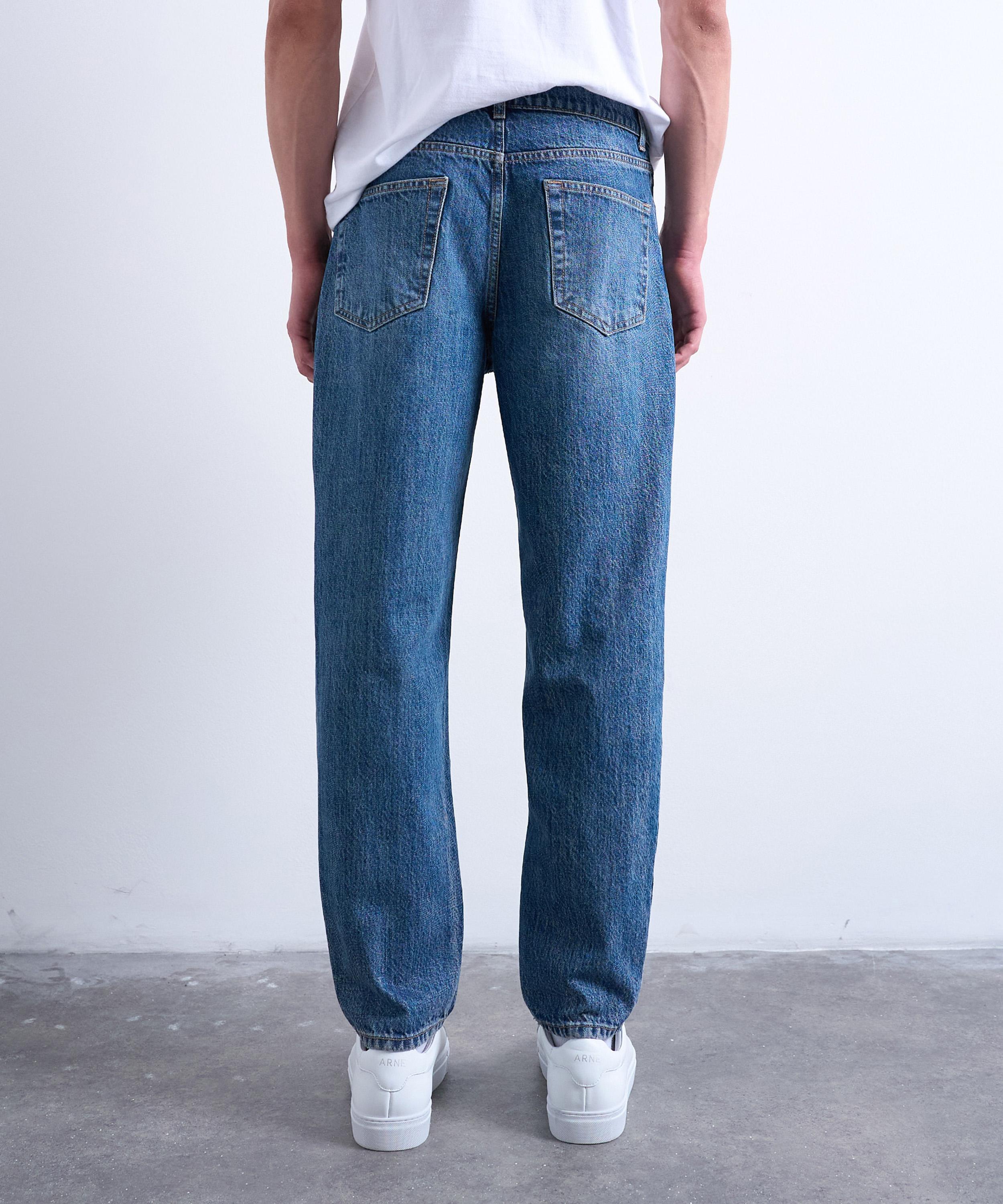 TOPMAN - Mid-Wash Blue Rigid Taper Jeans image number 3