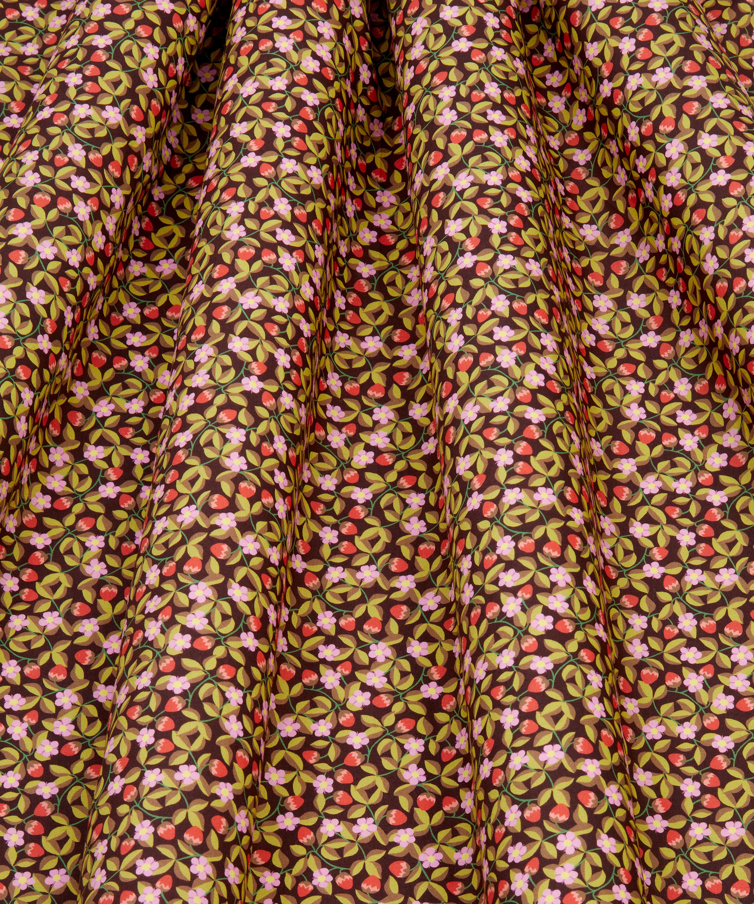 Liberty Fabrics - Kelmscott Strawberries Tana Lawn Cotton™ image number 2