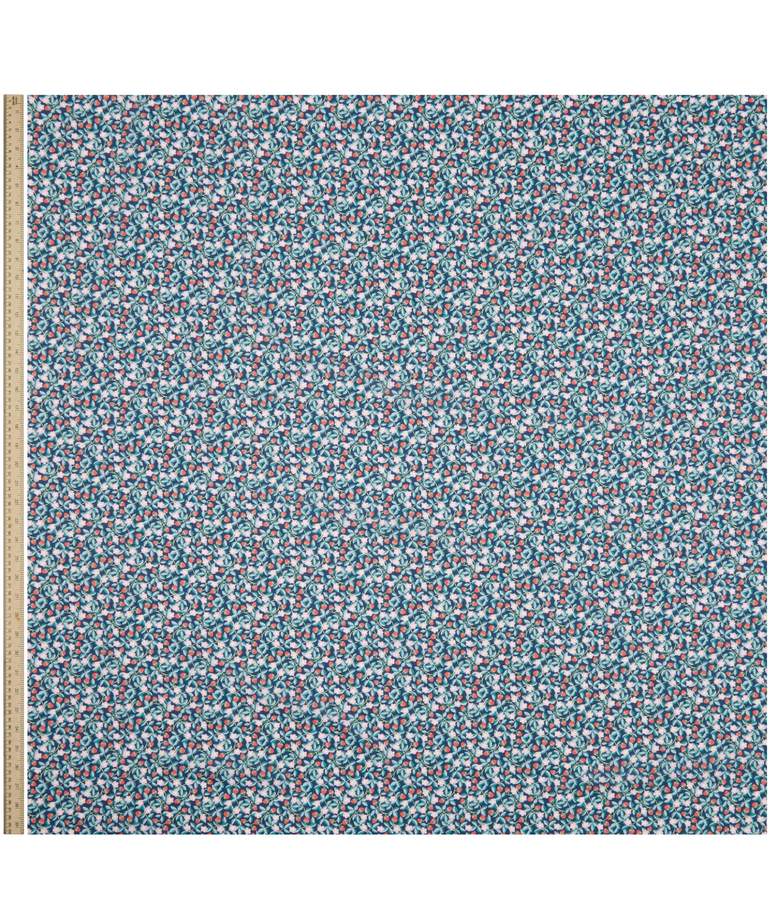 Liberty Fabrics - Kelmscott Strawberries Tana Lawn Cotton™ image number 1