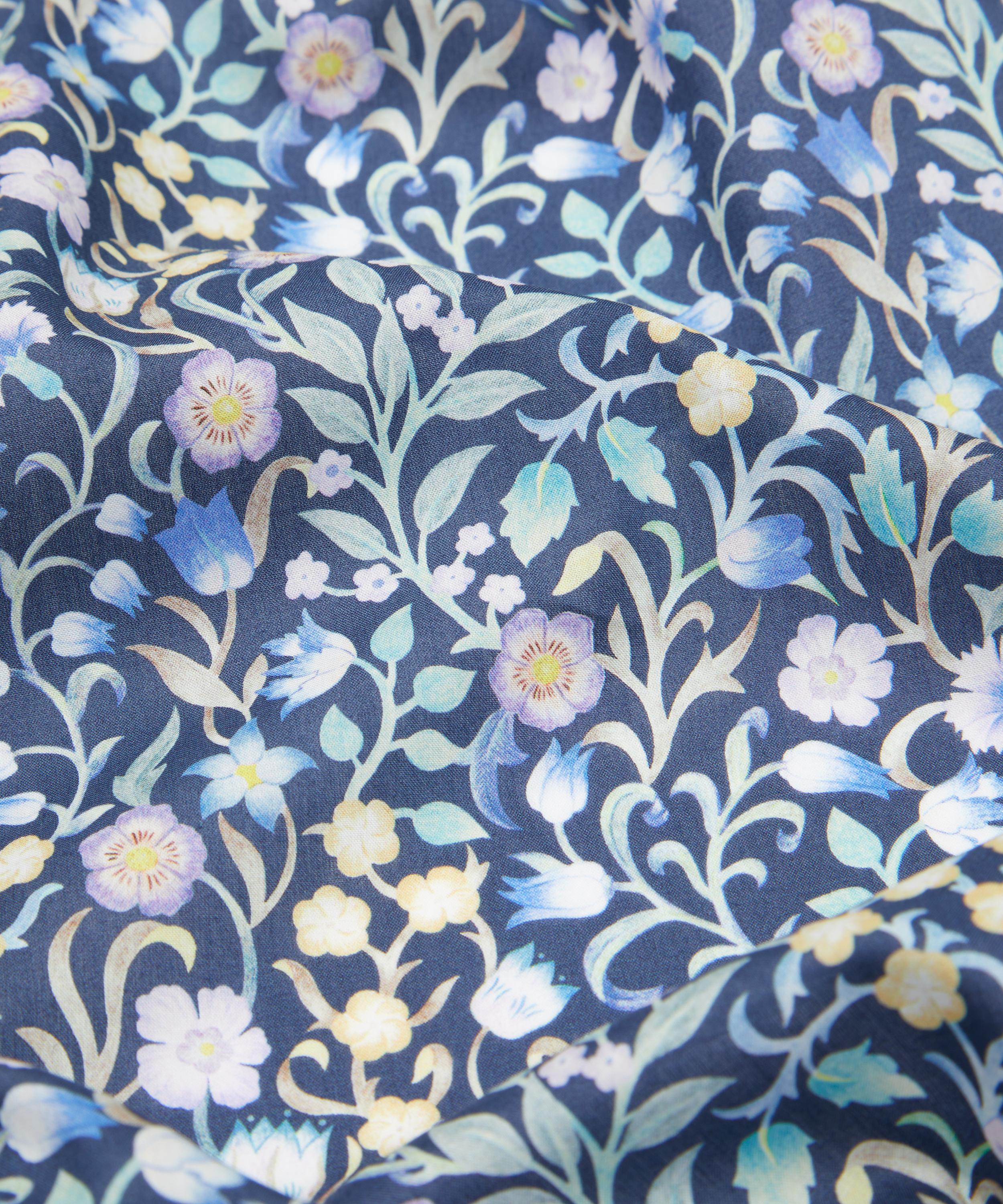 Liberty Fabrics - Carnation Vine Tana Lawn Cotton™ image number 3