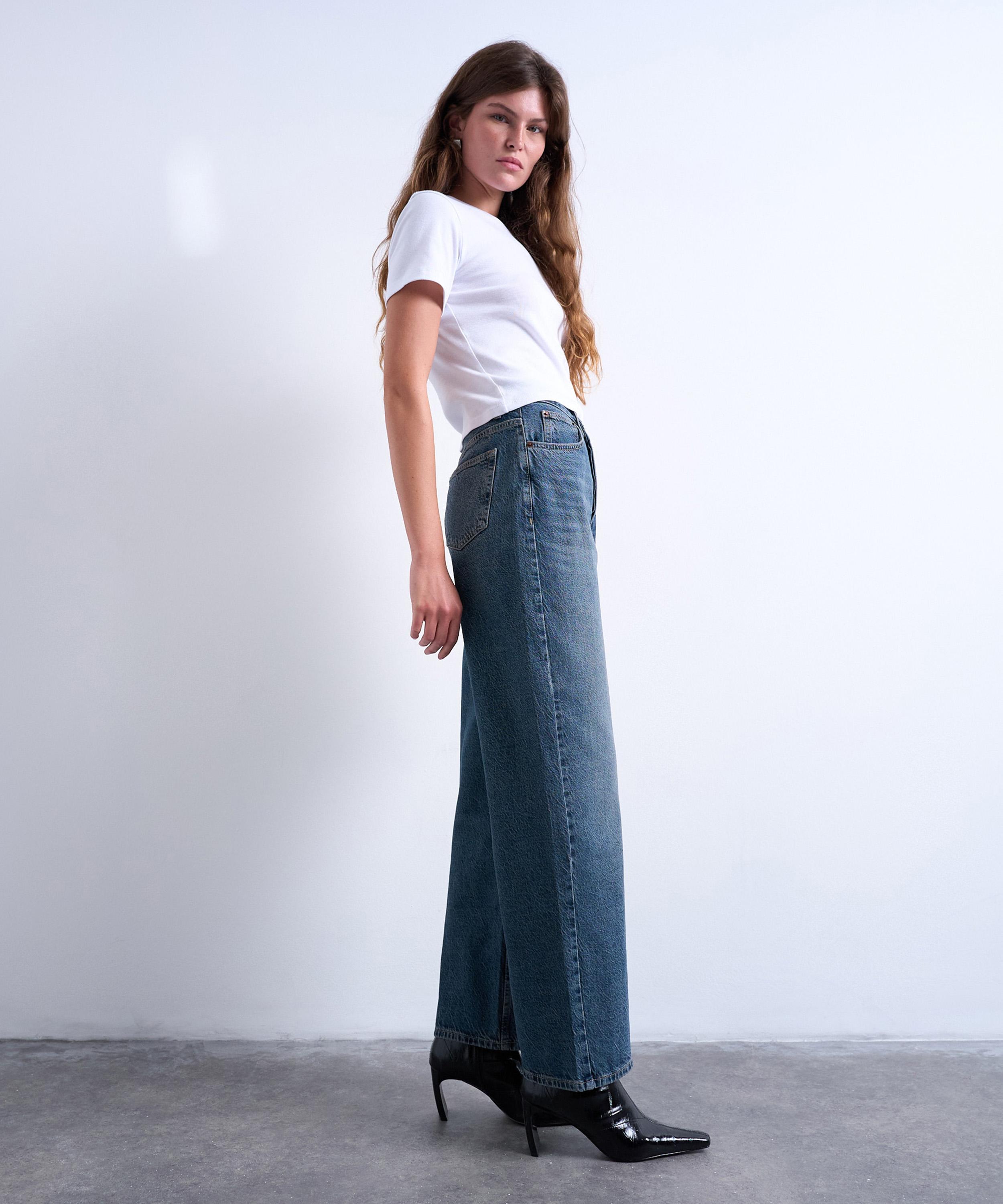 TOPSHOP - Deep Blue Column Mid-Rise Jeans image number 1