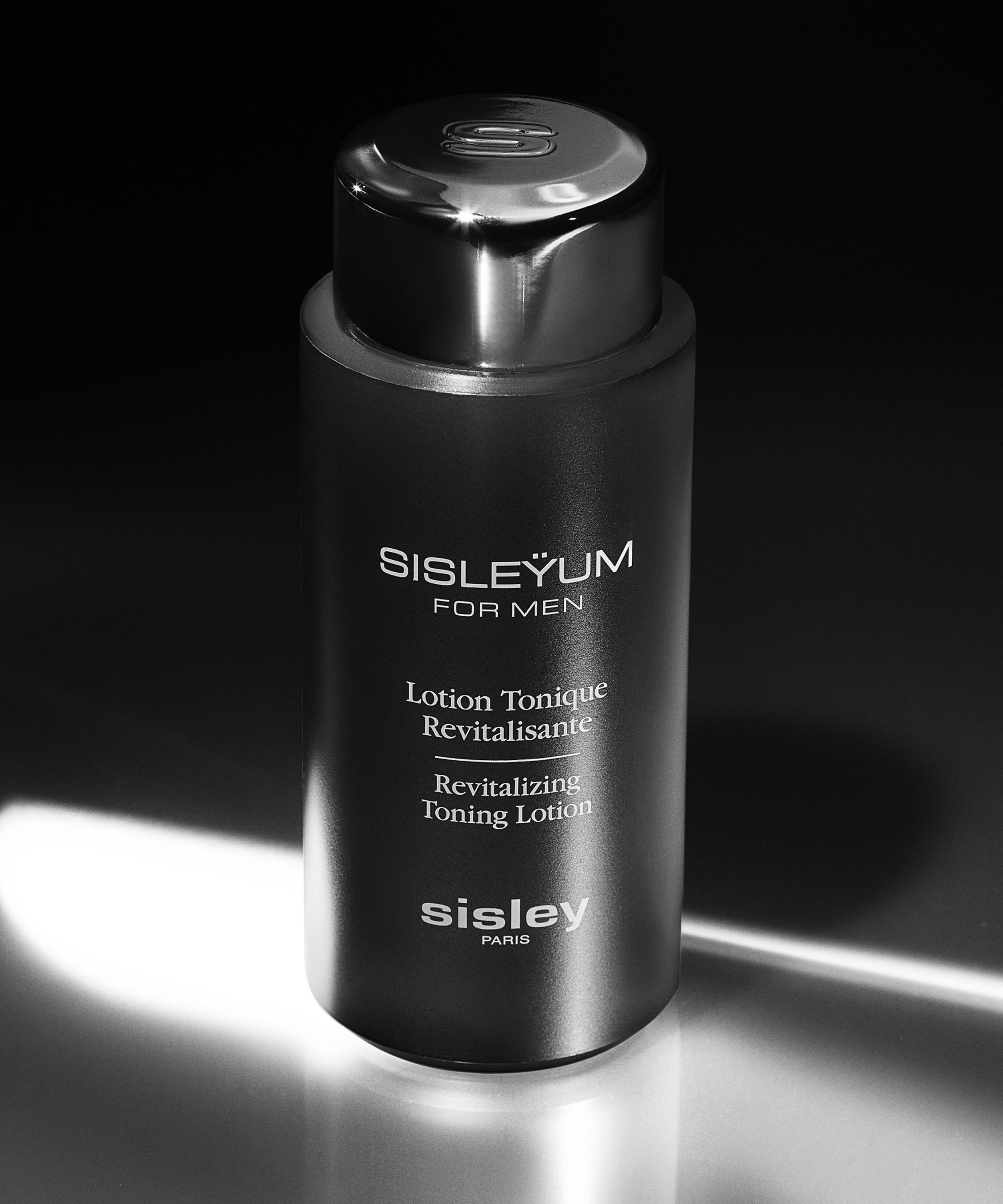 Sisley - Sisleÿum for Men Revitalizing Toning Lotion 150ml image number 4