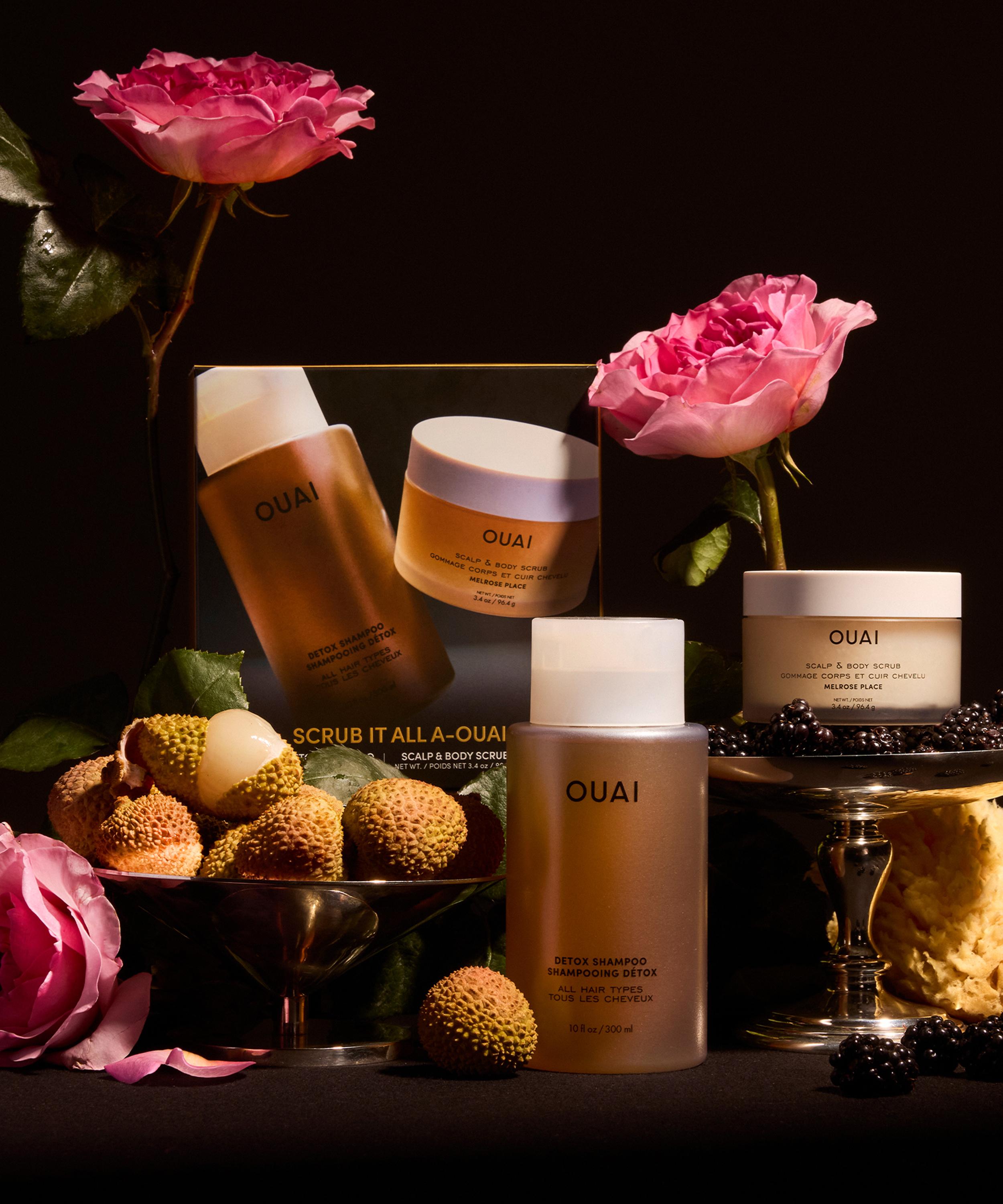 OUAI - Scrub It All A-OUAI Holiday Kit image number 4