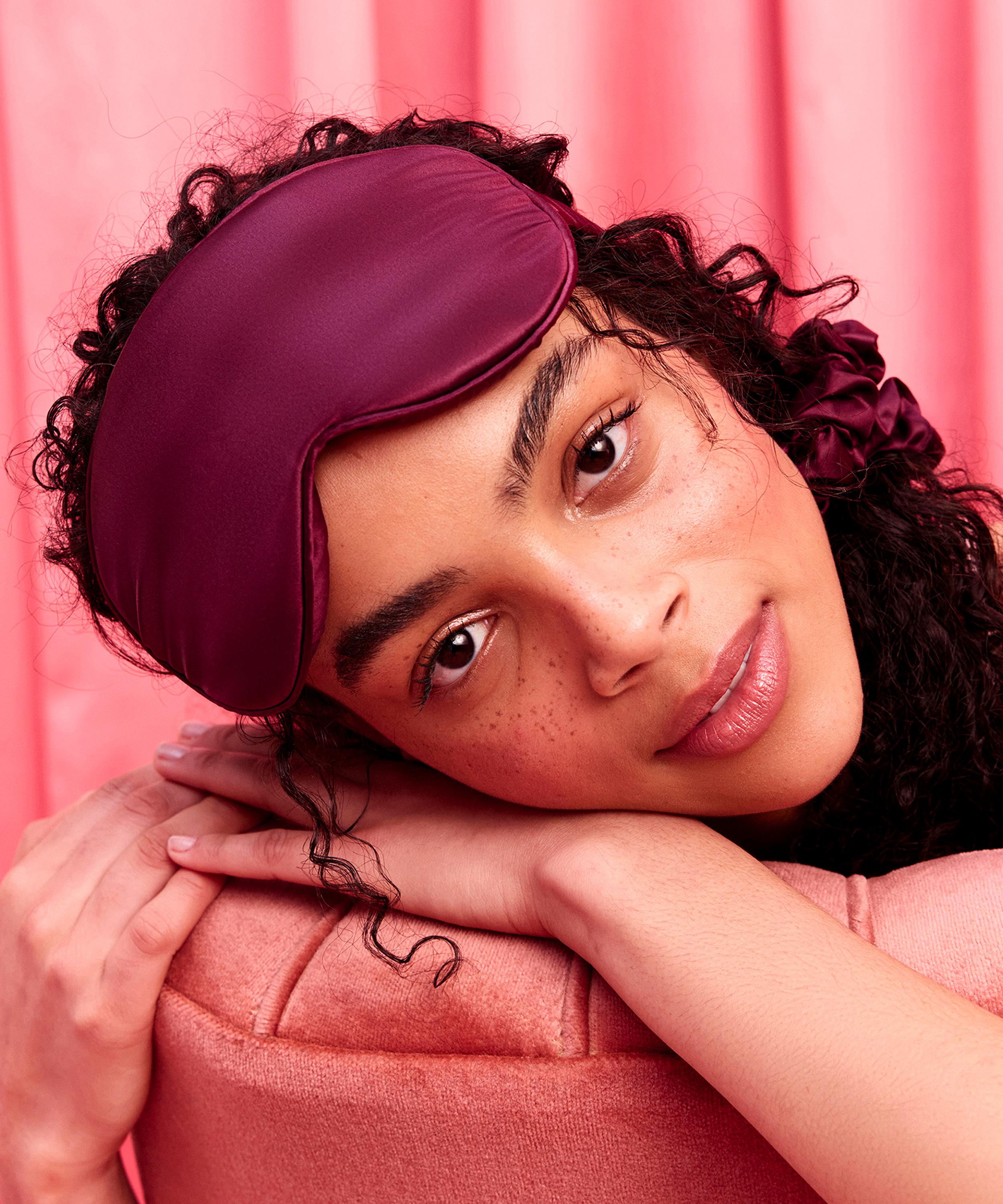 Slip - Crimson Contour Sleep Mask image number 3