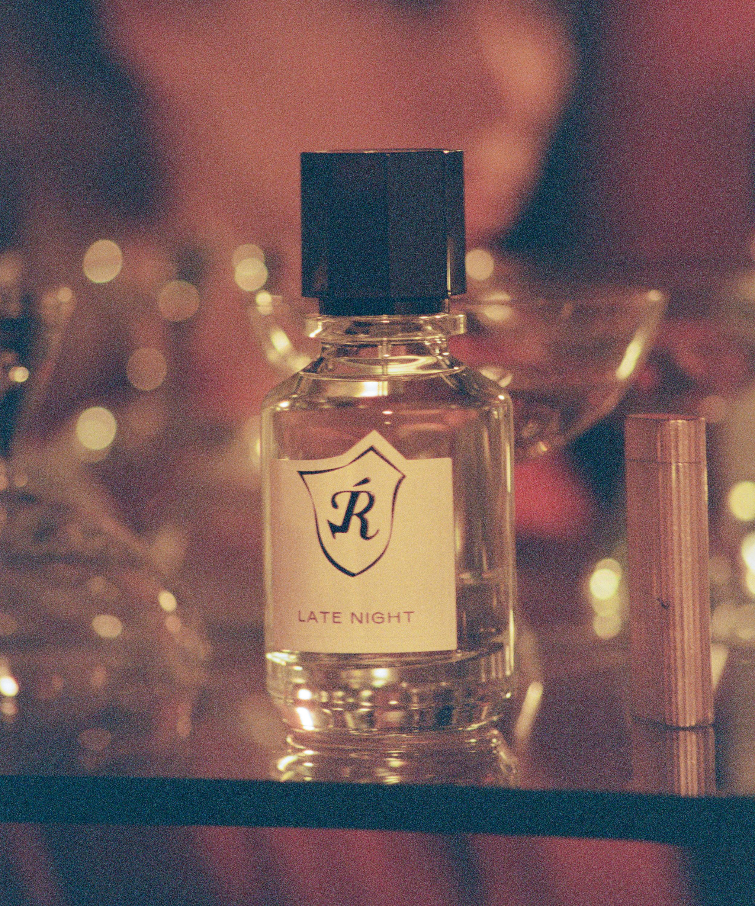 Réservation Parfums - Late Night Eau de Parfum 100ml image number 4