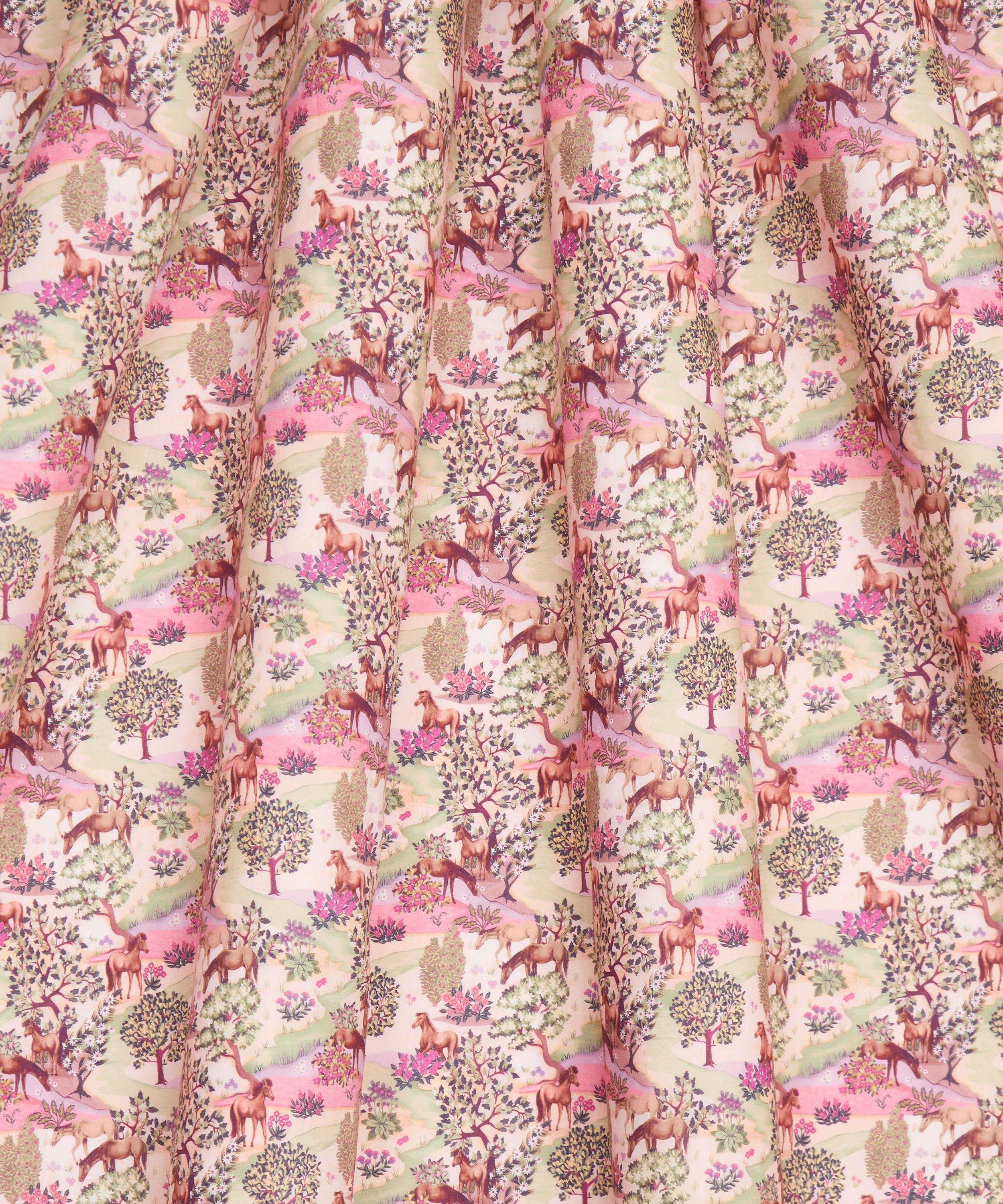 Liberty Fabrics - Grasslands Tana Lawn&trade; Cotton image number 2