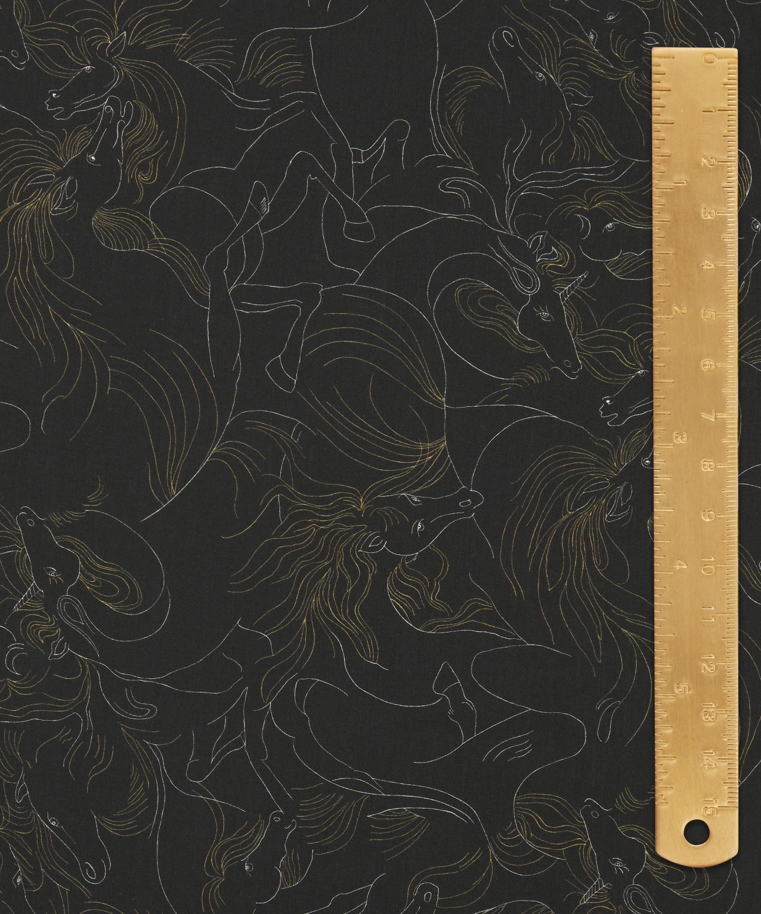 Liberty Fabrics - Naz Tana Lawn&trade; Cotton image number 4