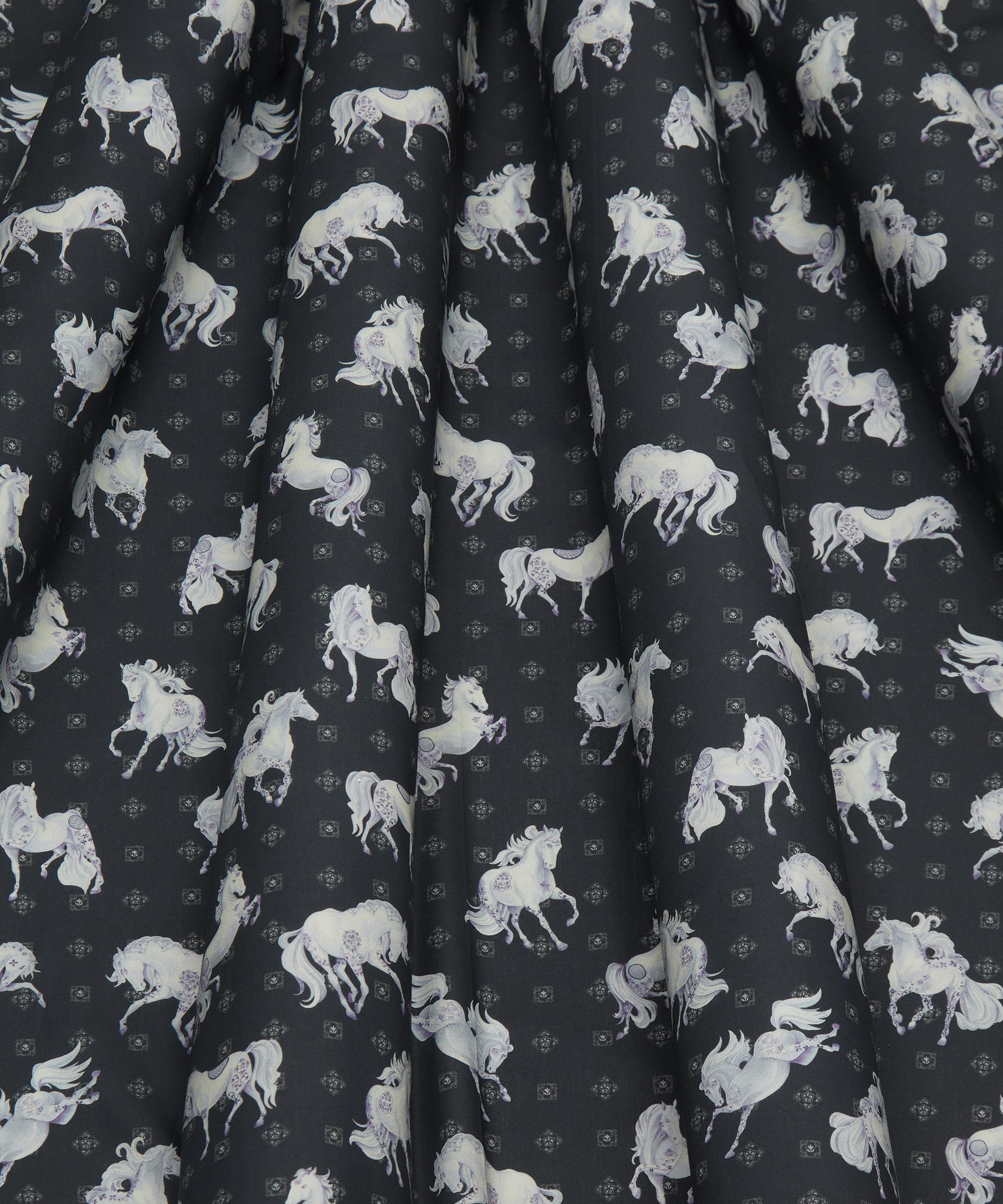 Liberty Fabrics - Porcelain Ponies Tana Lawn&trade; Cotton image number 2
