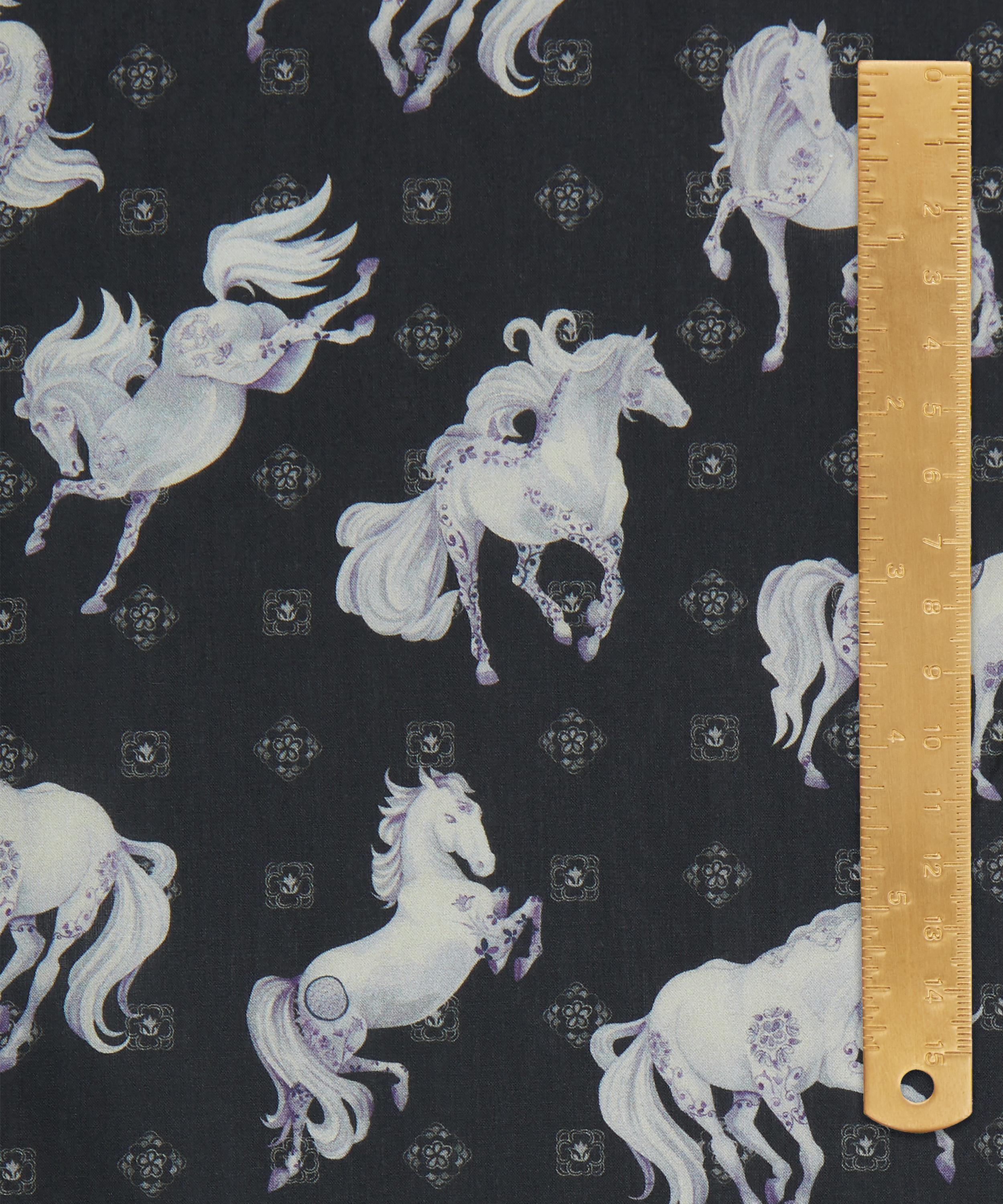 Liberty Fabrics - Porcelain Ponies Tana Lawn&trade; Cotton image number 4