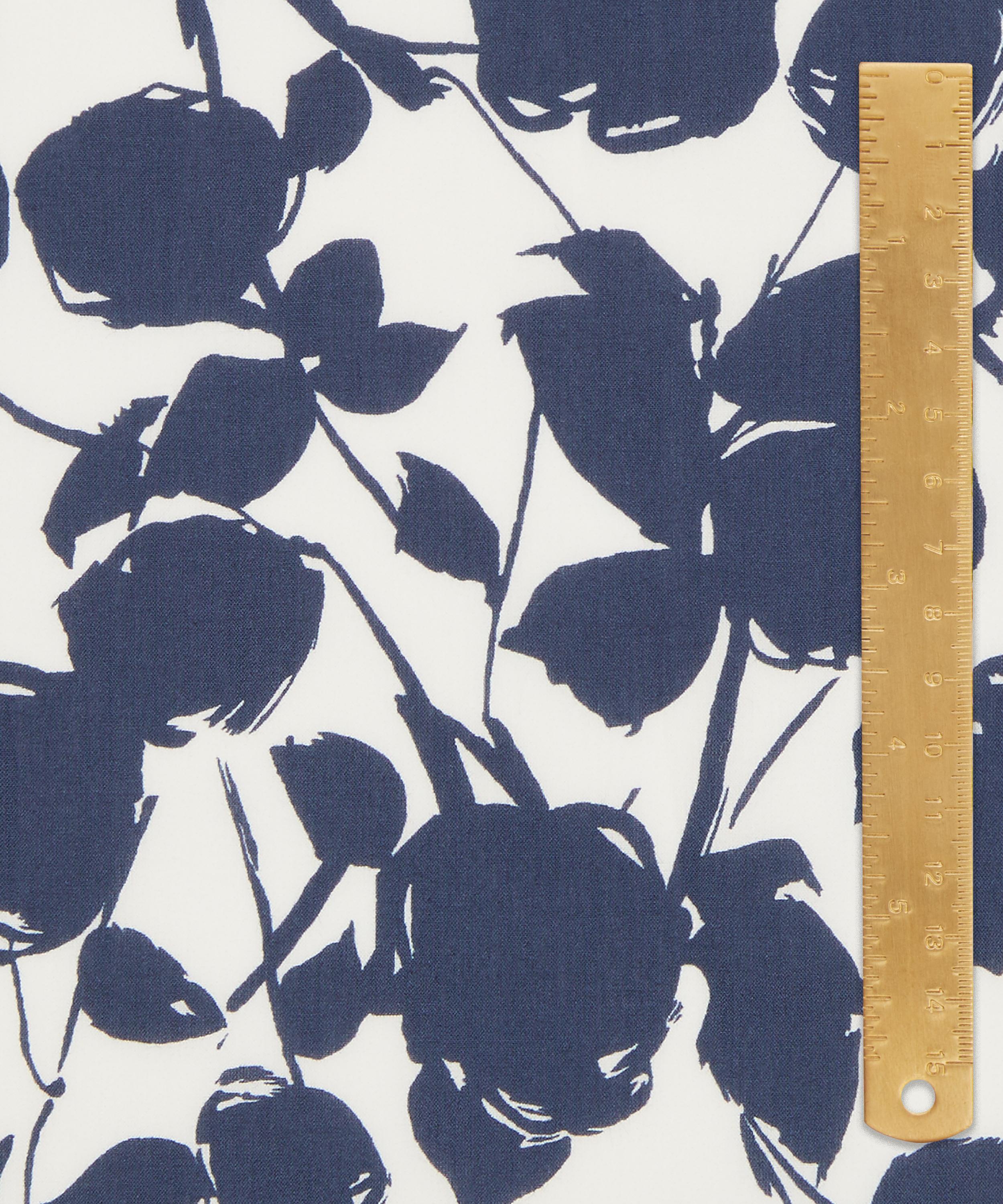 Liberty Fabrics - Ember Rose Tana Lawn&trade; Cotton image number 4