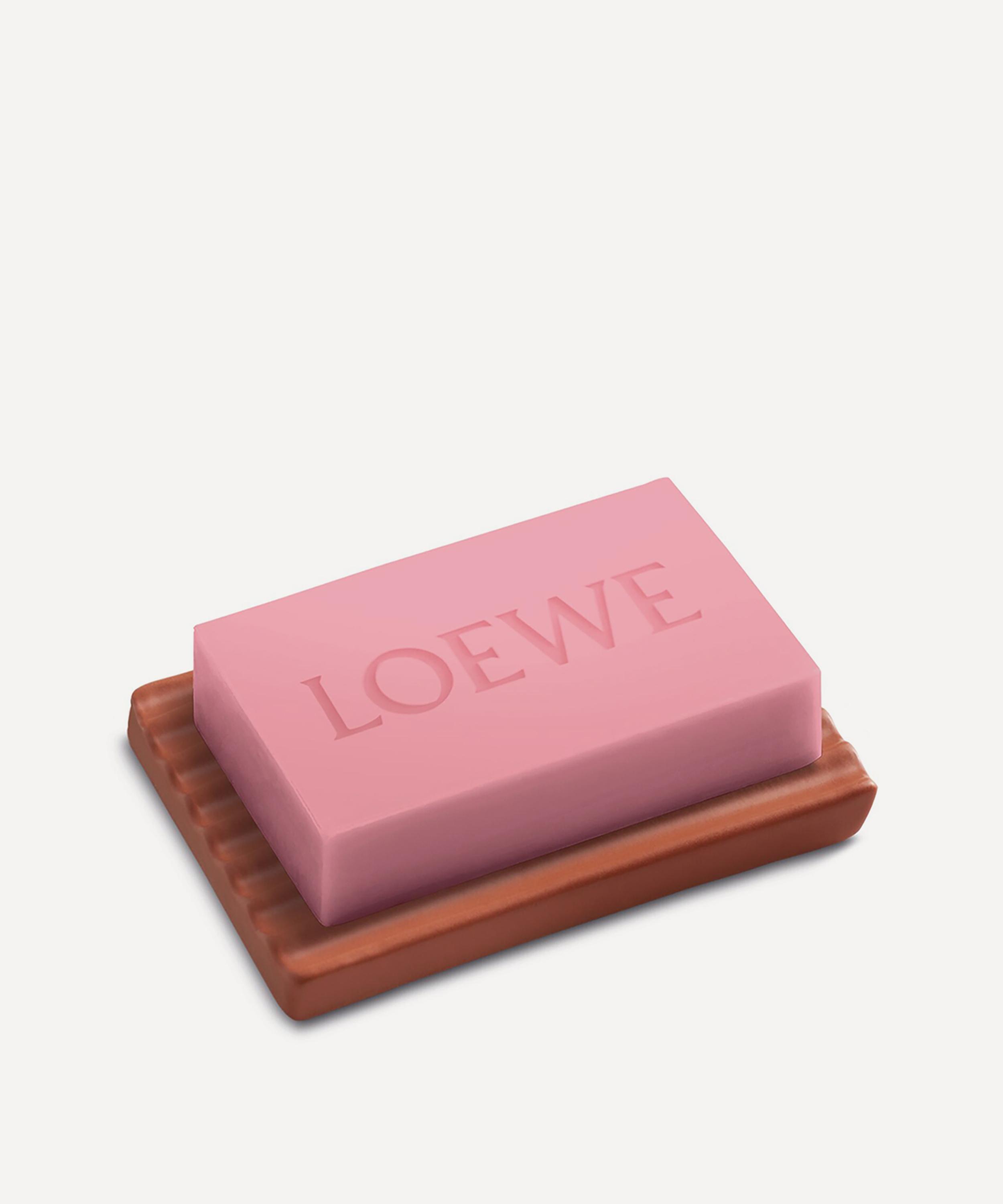Loewe - Soap Base image number 1