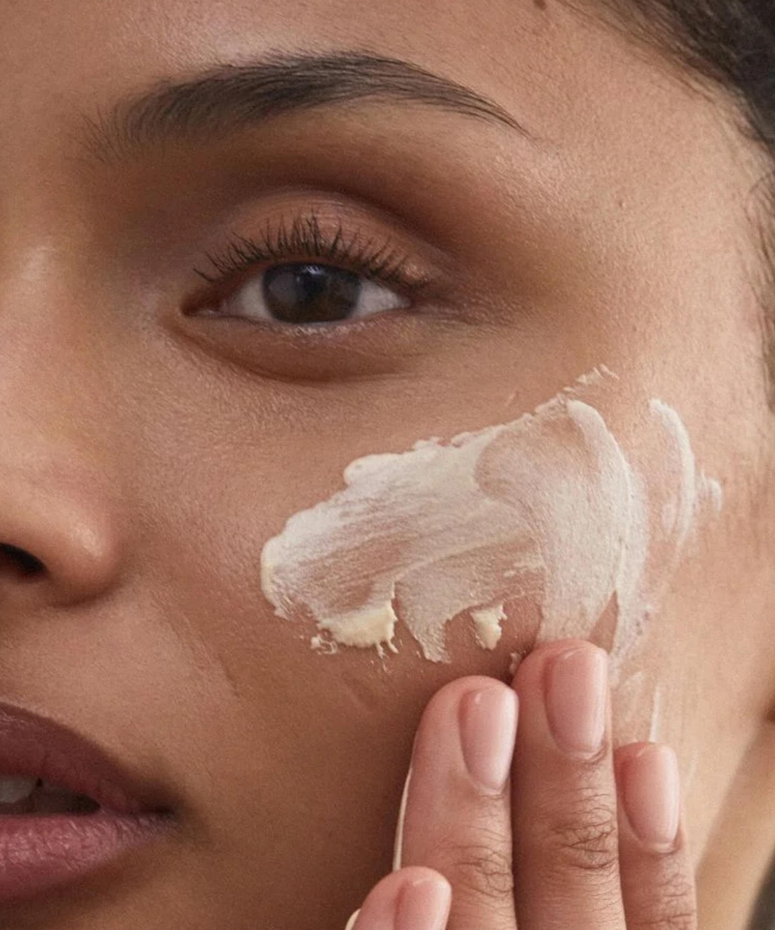 Dr. David Jack - All Day Long Daily Moisturiser SPF 50 image number 3