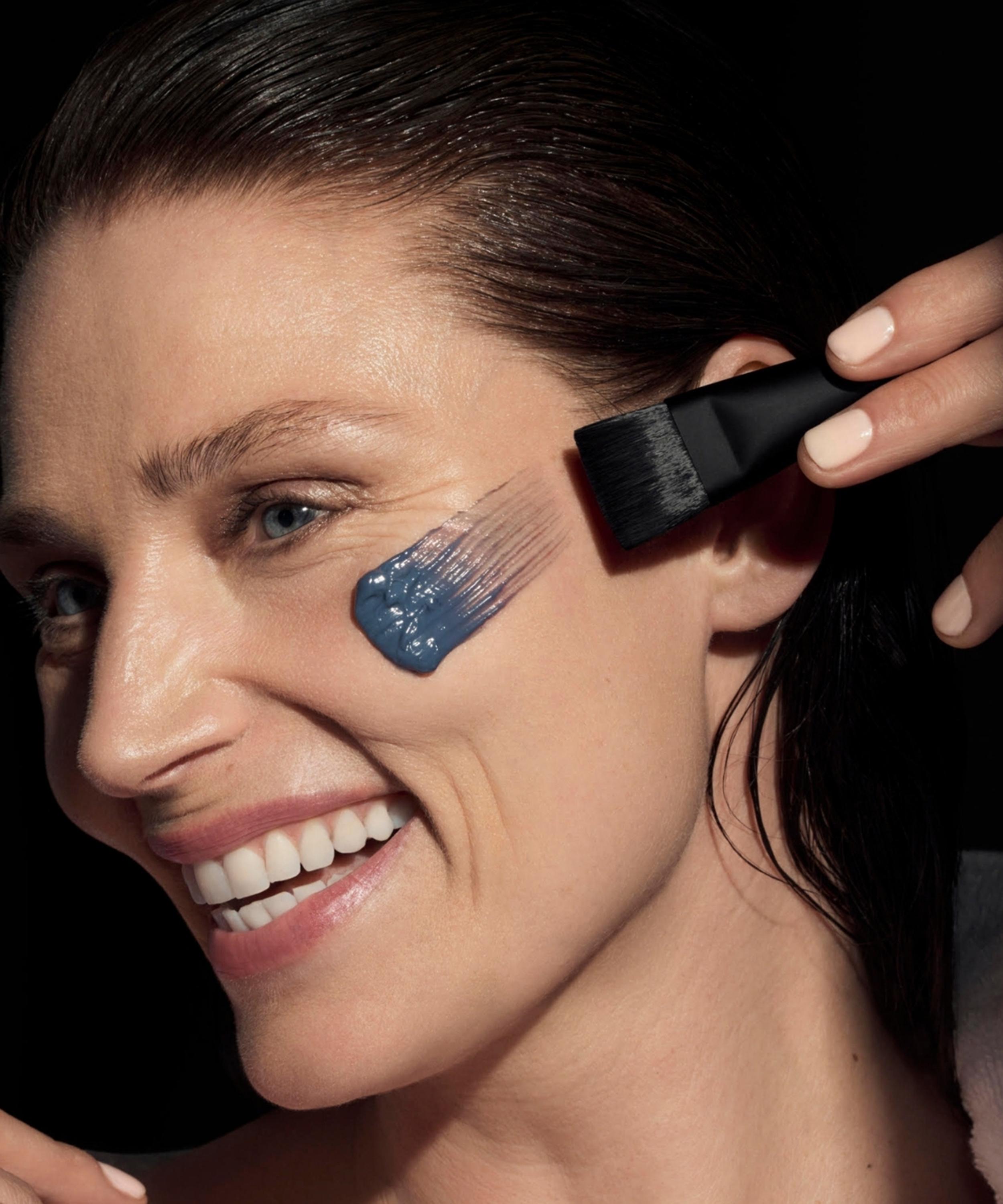 Dr. David Jack - Blue Peel Hydrating Balancing Mask image number 3