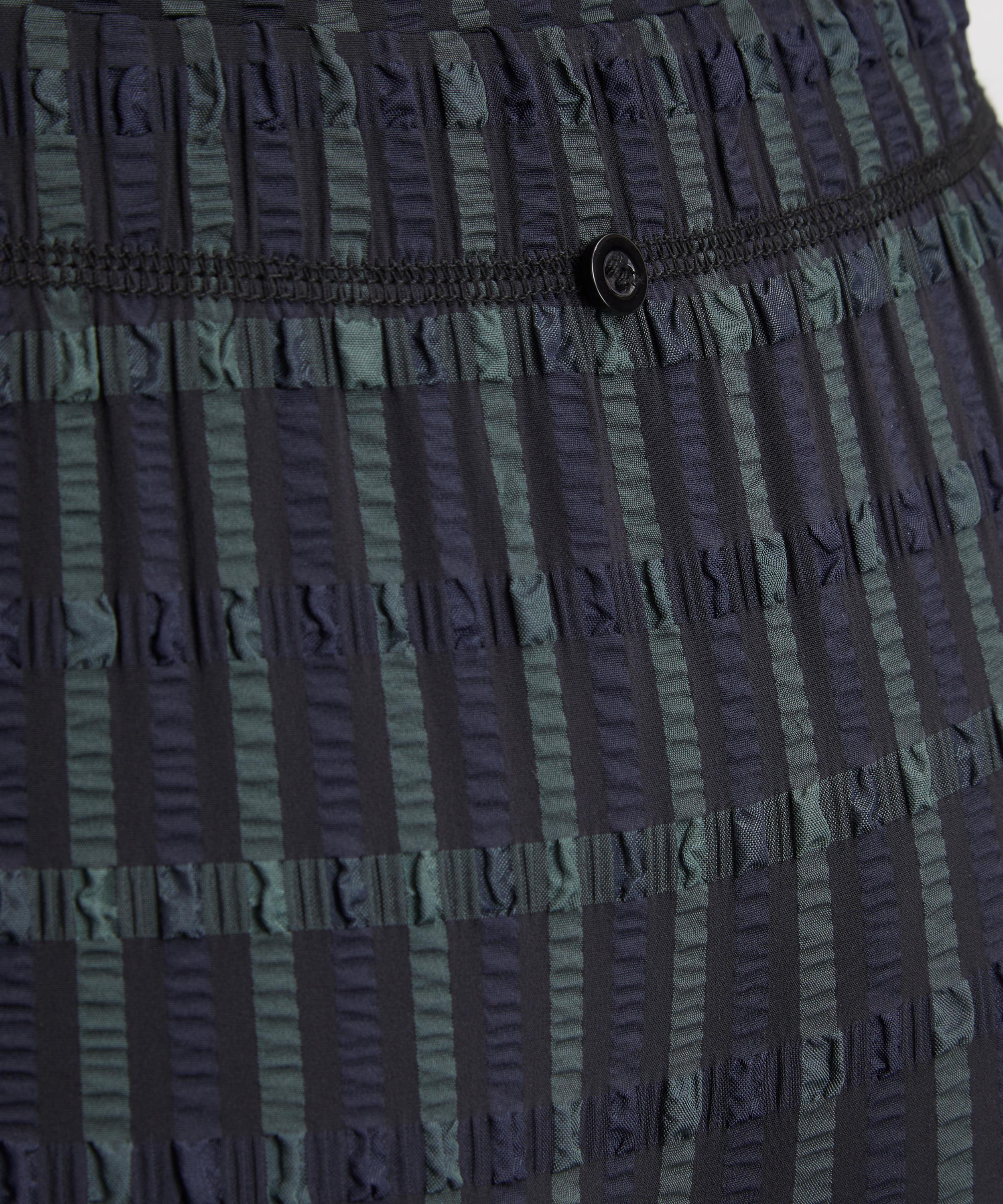 Peachy Den - Cindy Capri Shorts image number 4