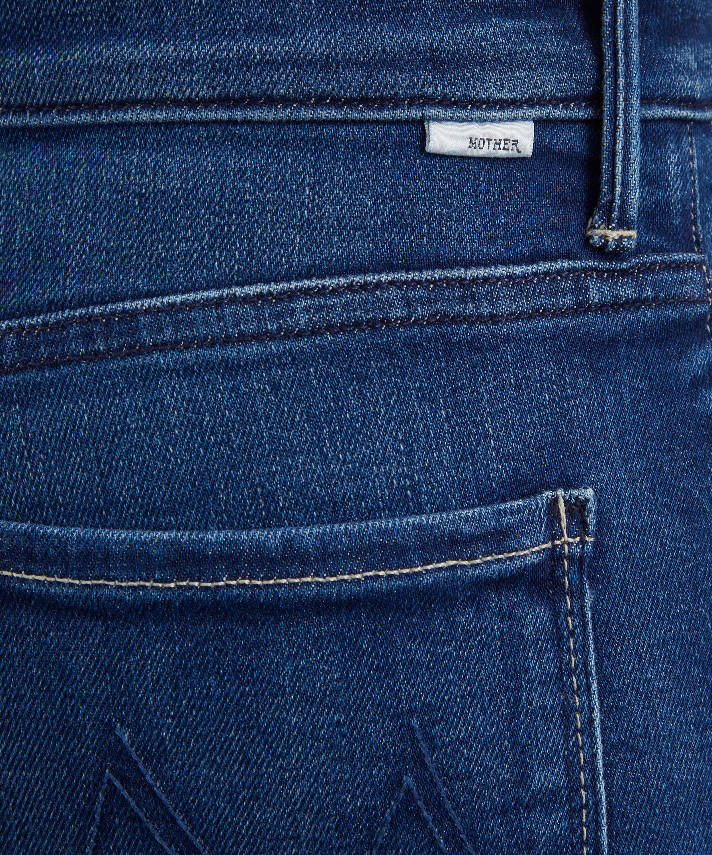 Mother - Weekender Jeans in Nip it in the Butt image number 4