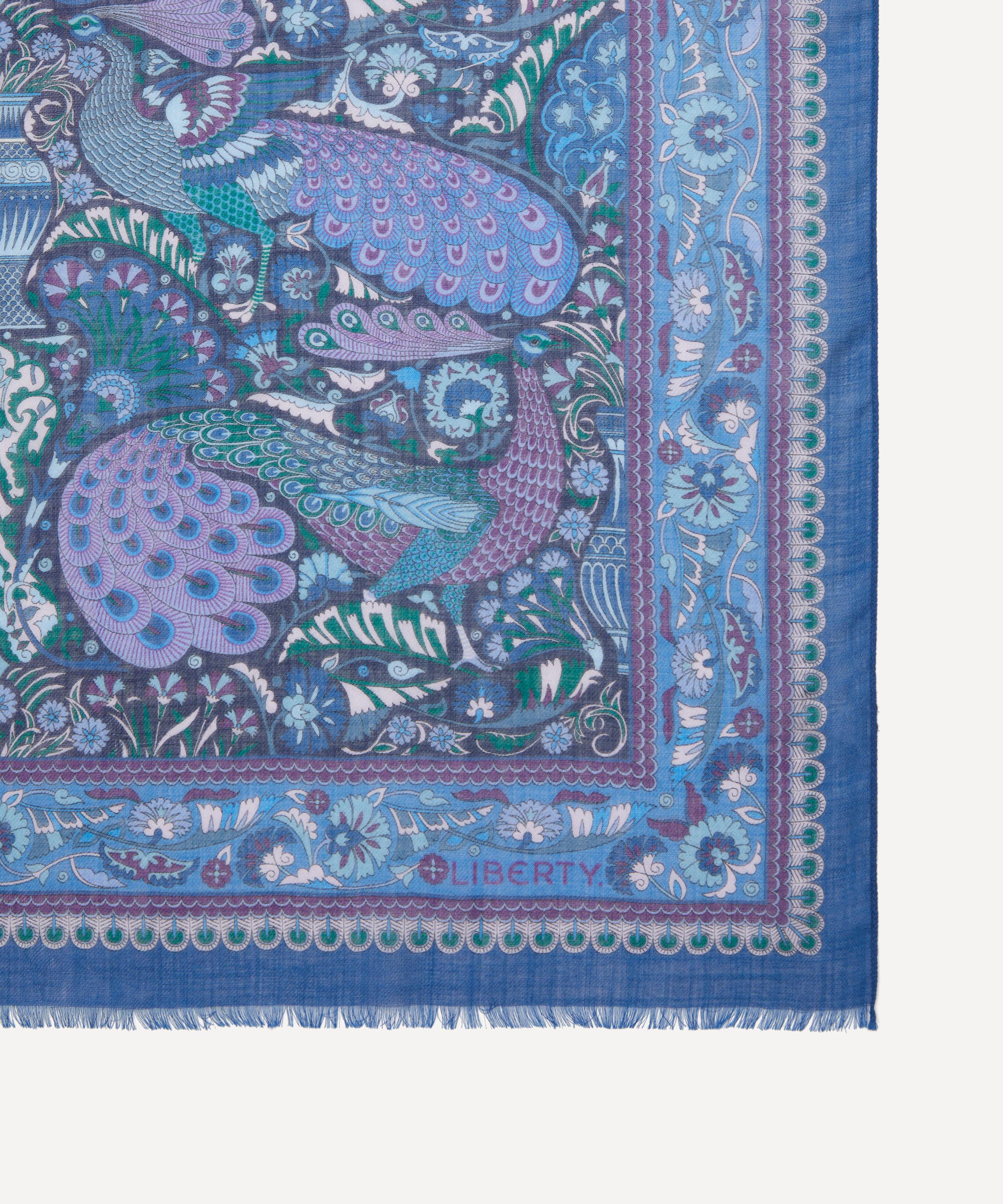 Liberty - Peacock Garden 70X200 Wool-Silk Scarf image number 3