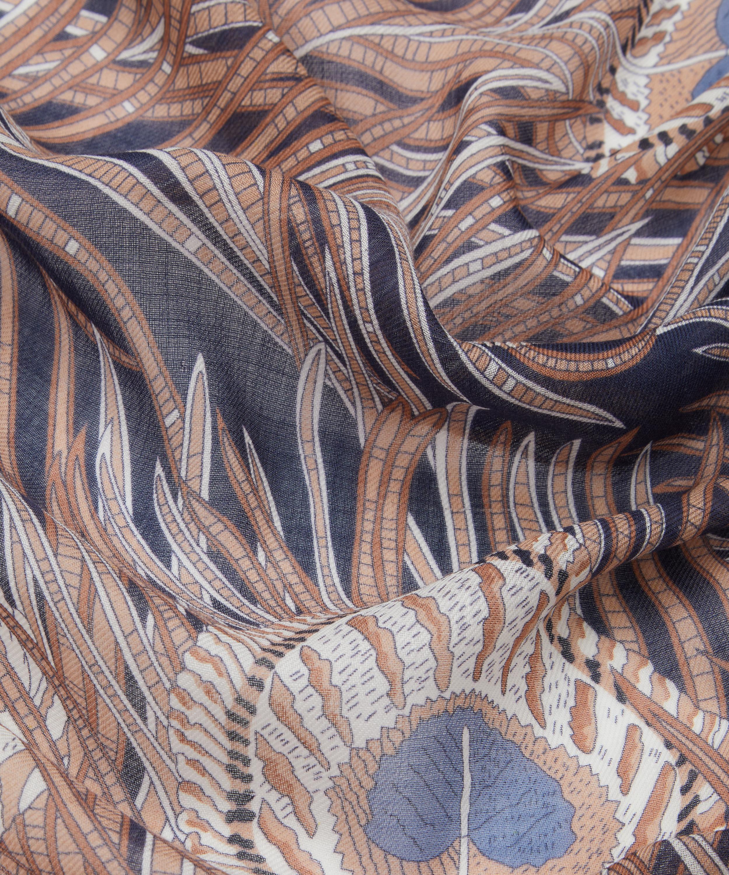 Liberty - Hera Bouquet 70X190 Wool-Silk Scarf image number 3