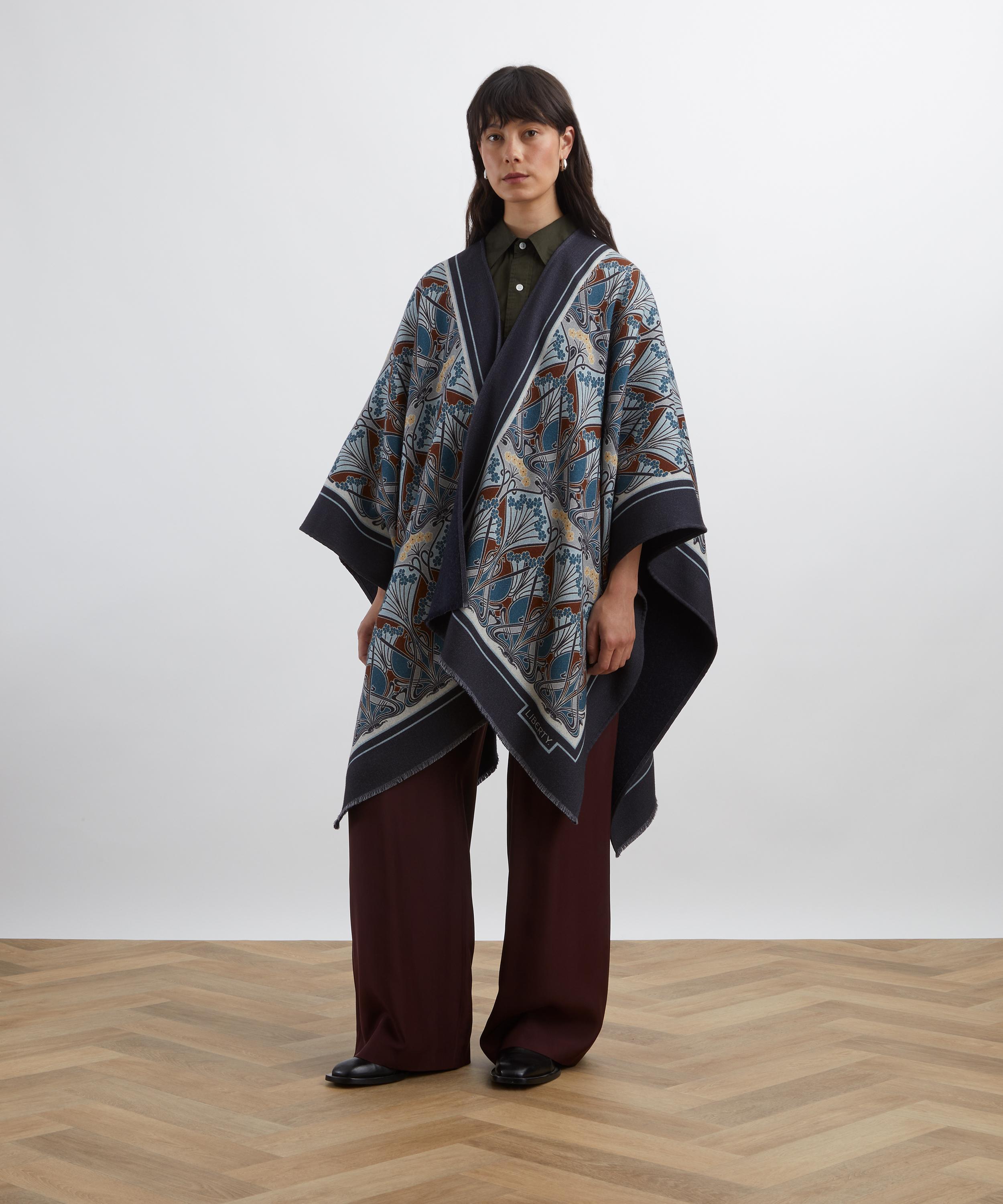 Liberty - Ianthe 160X140 Wool Cape image number 2