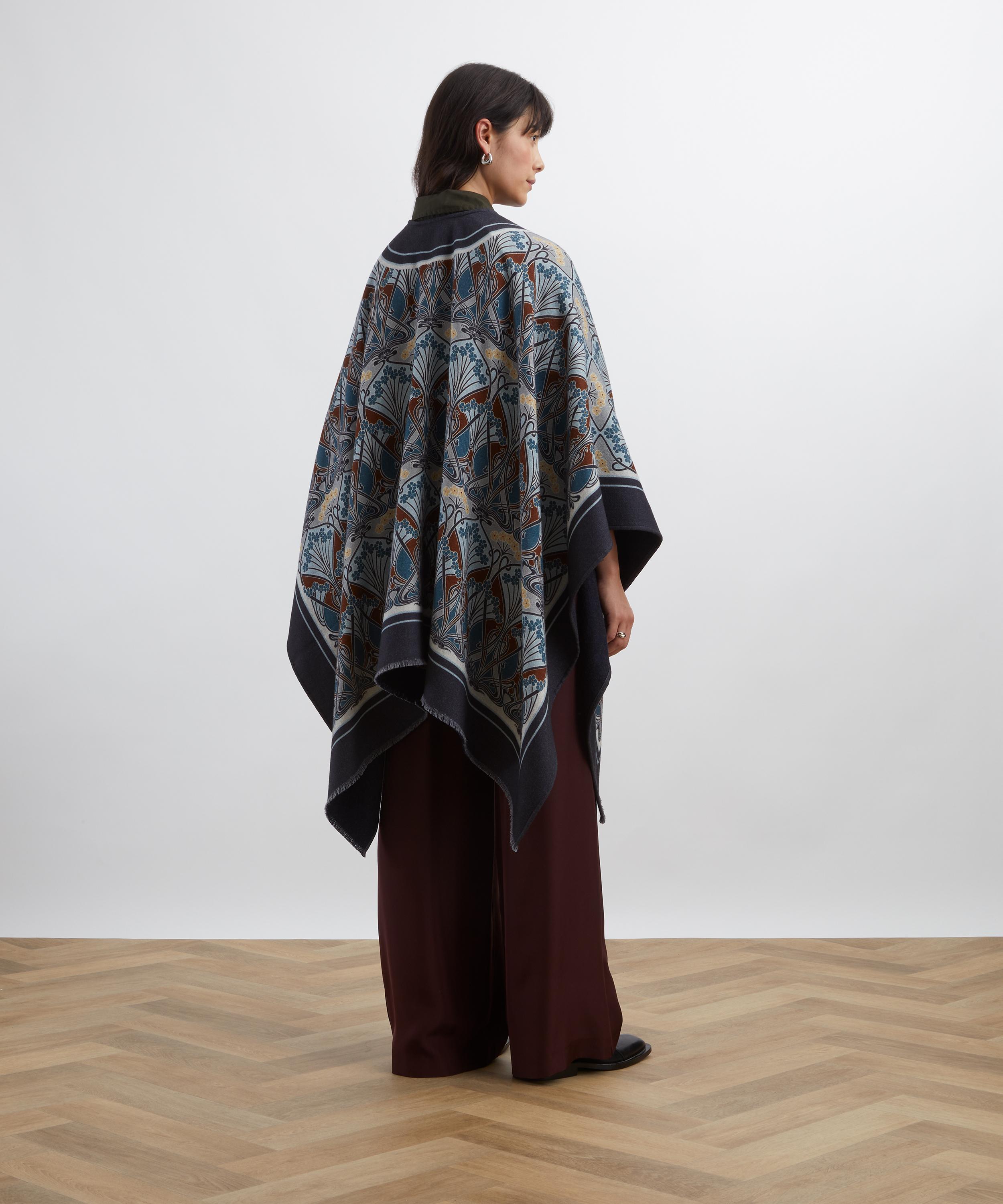 Liberty - Ianthe 160X140 Wool Cape image number 3