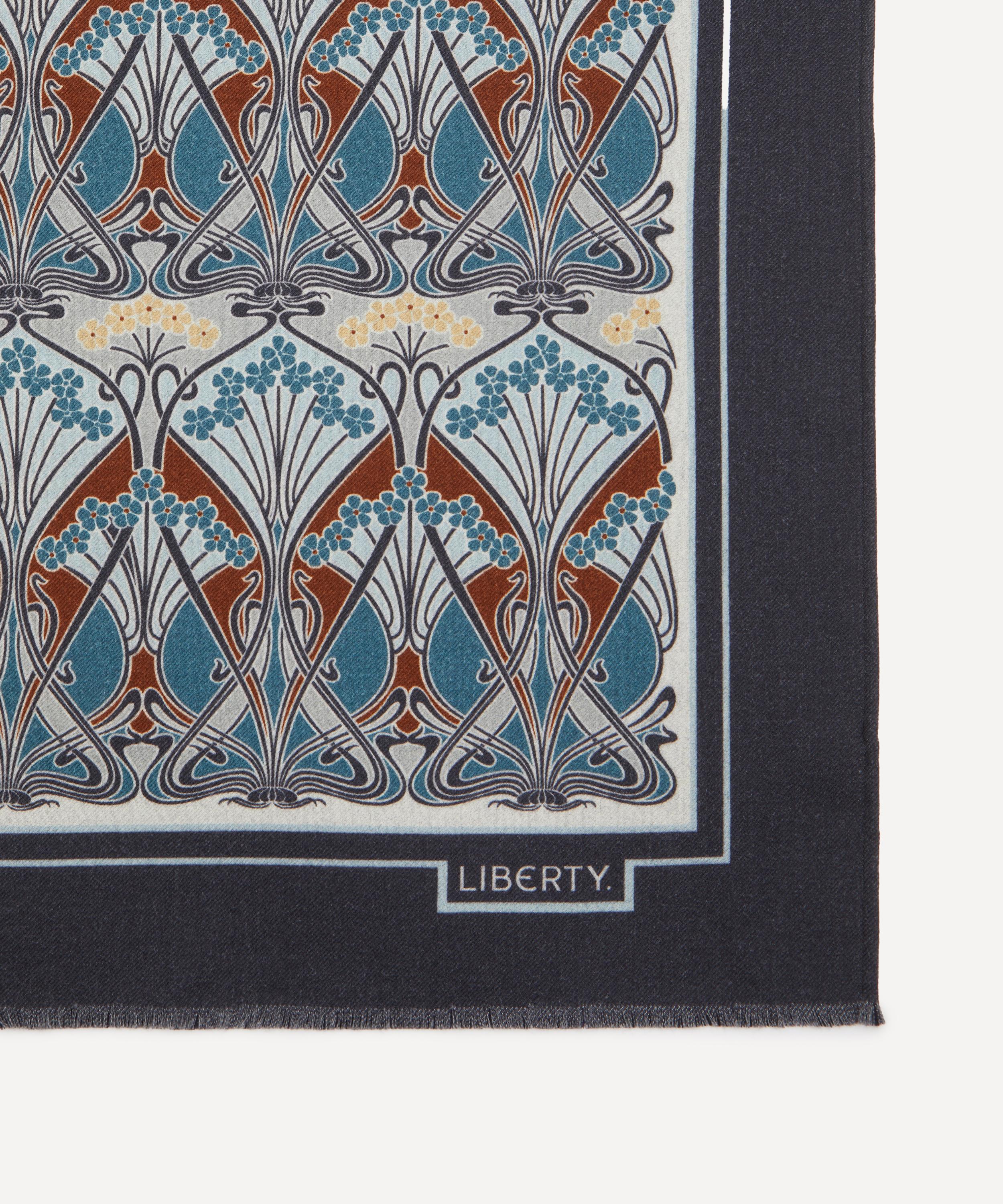 Liberty - Ianthe 160X140 Wool Cape image number 4