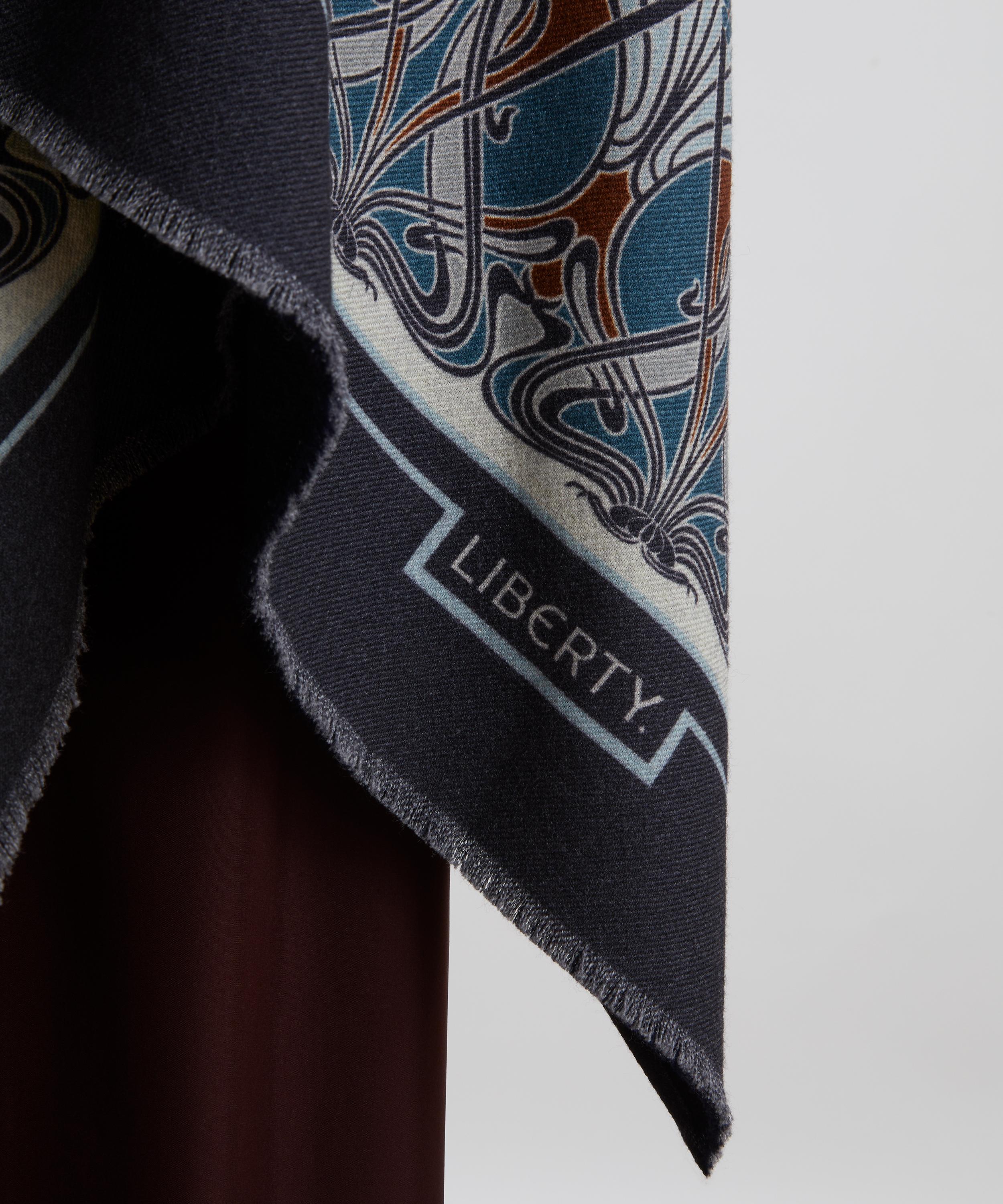 Liberty - Ianthe 160X140 Wool Cape image number 5