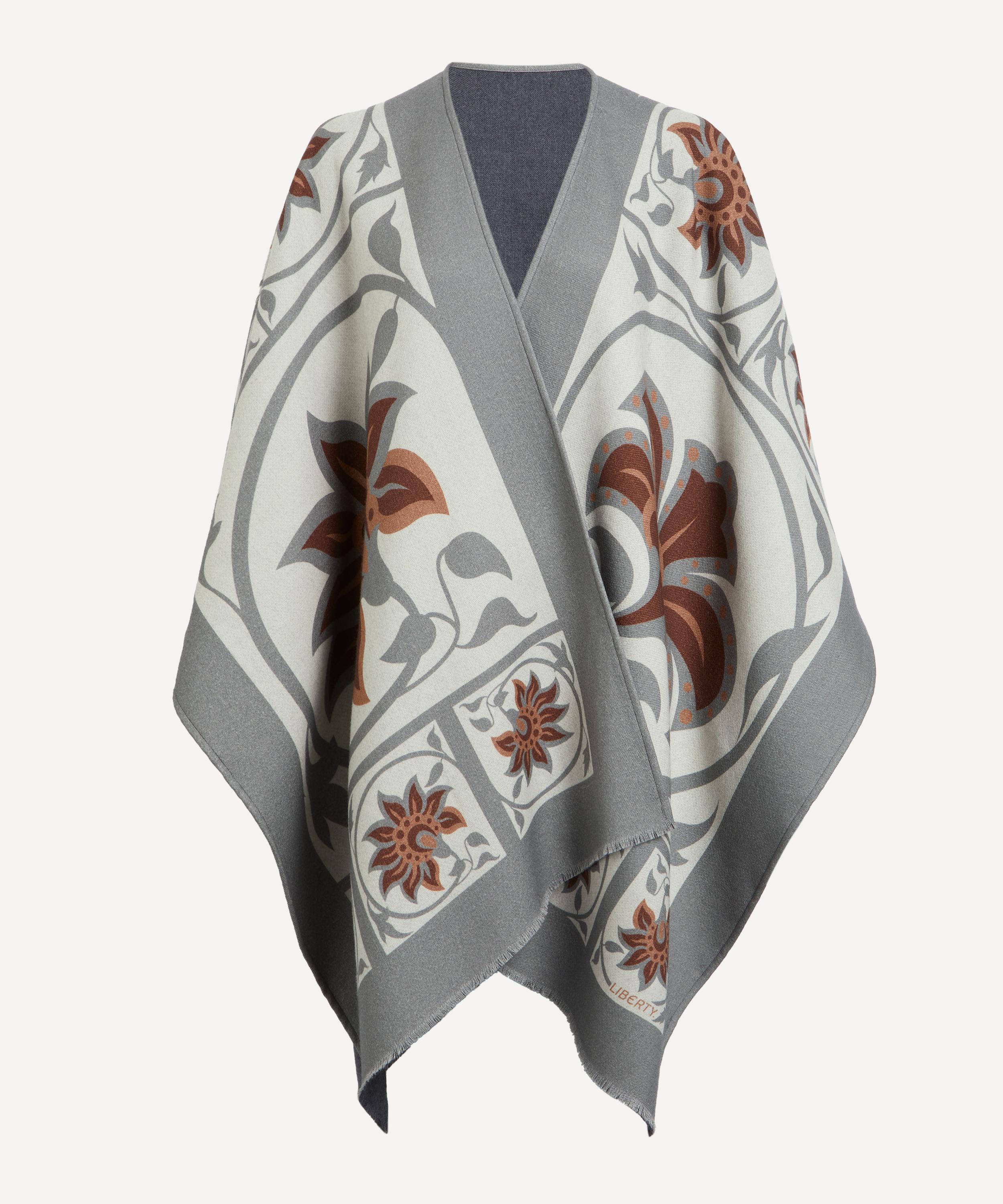 Liberty - Tudor Floral 160X140 Wool Cape