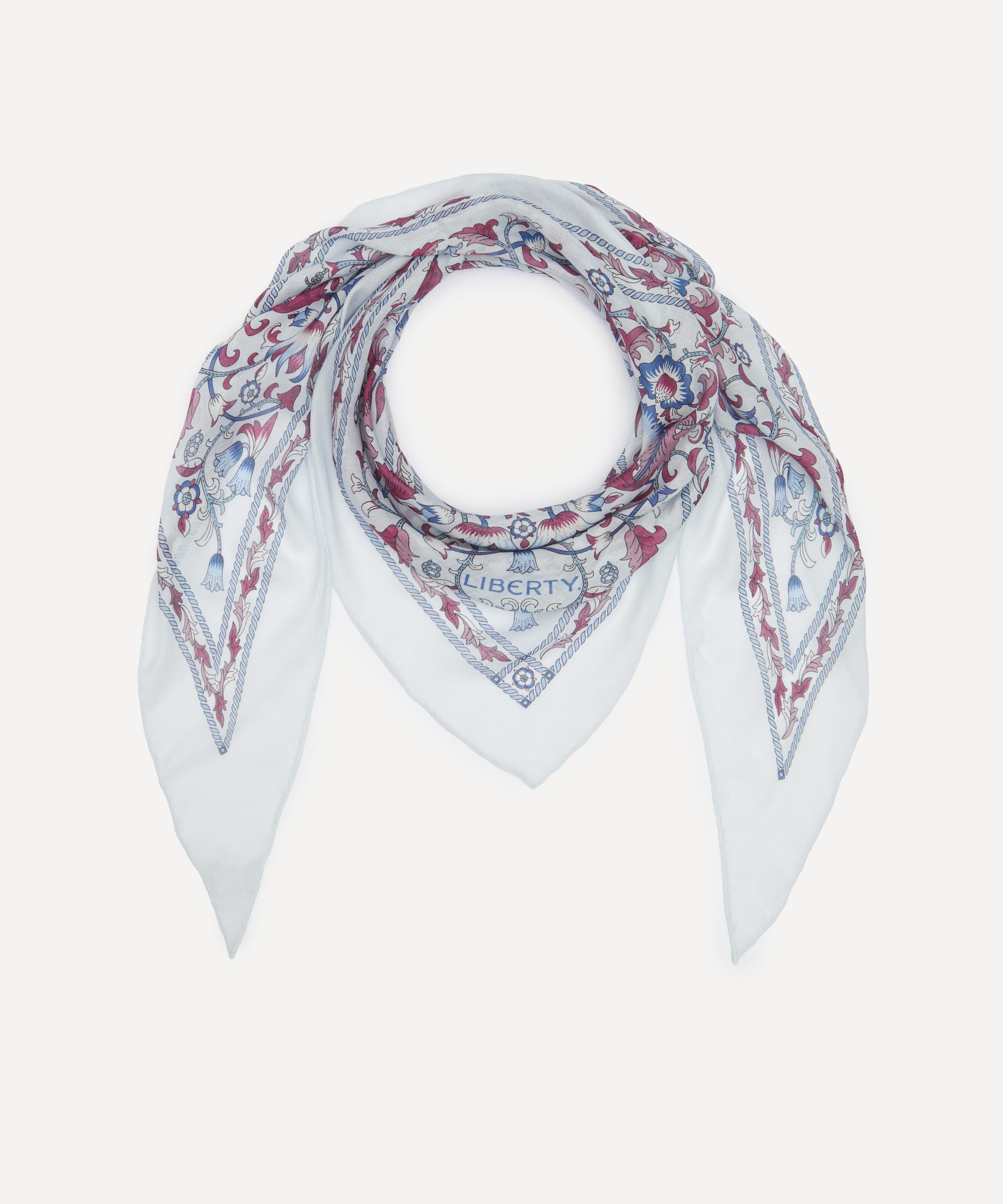 Liberty - Lodden Triangle 100X140 Wool-Silk Scarf image number 1