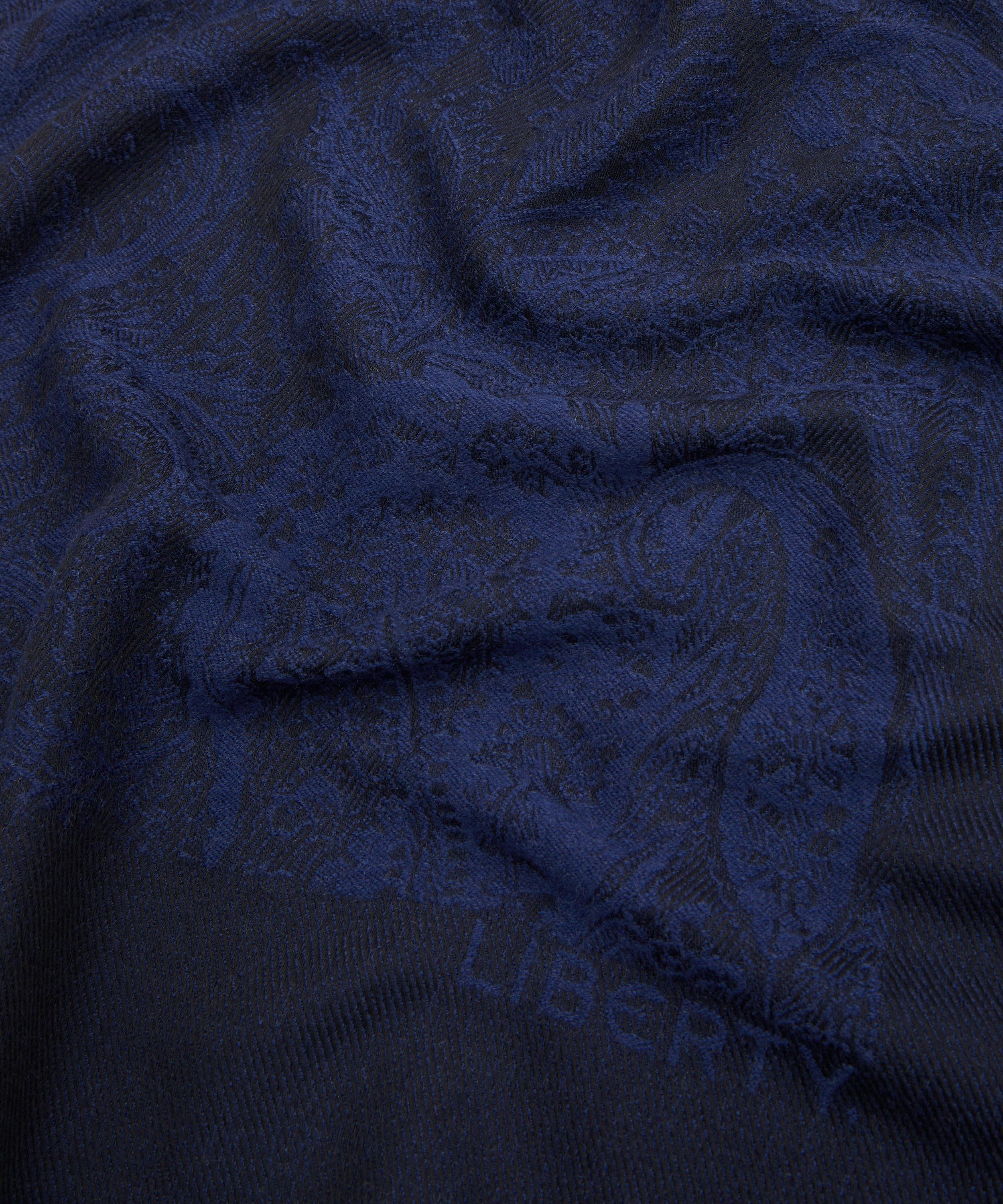 Liberty - Felix Paisley 70X180 Jacquard Scarf image number 4