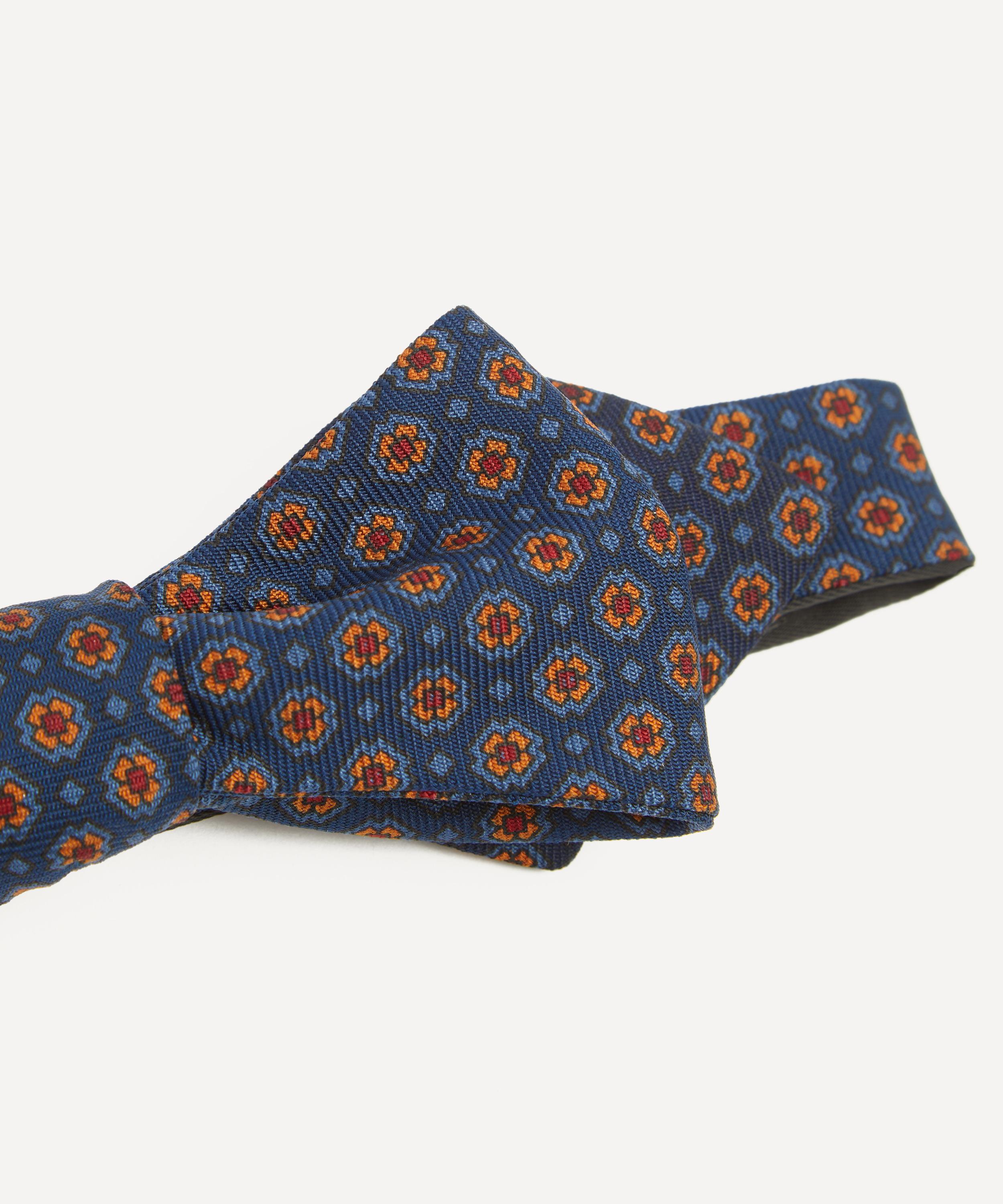 Liberty - K15 Rosette Madder Silk Bow Tie image number 2
