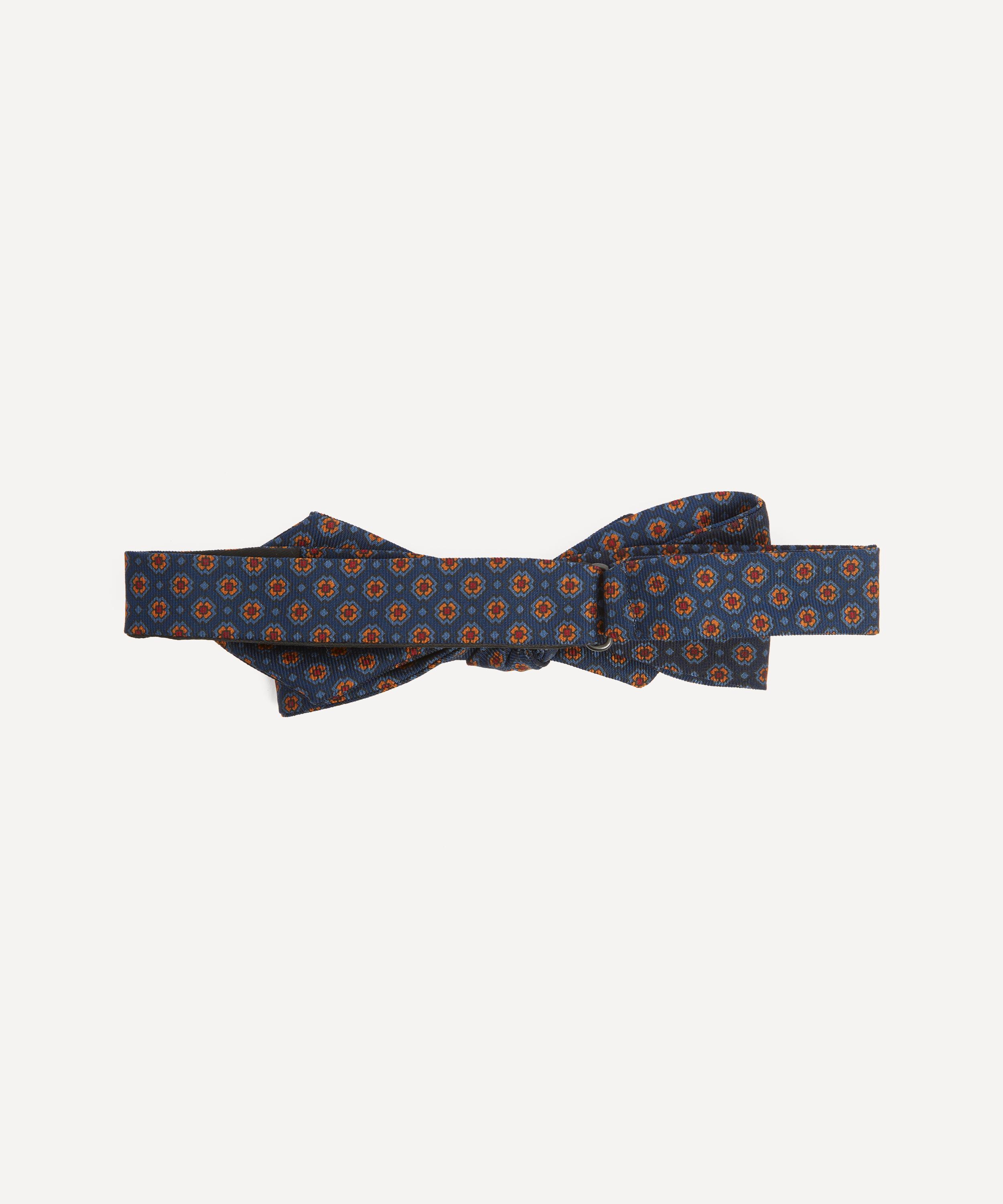 Liberty - K15 Rosette Madder Silk Bow Tie image number 3