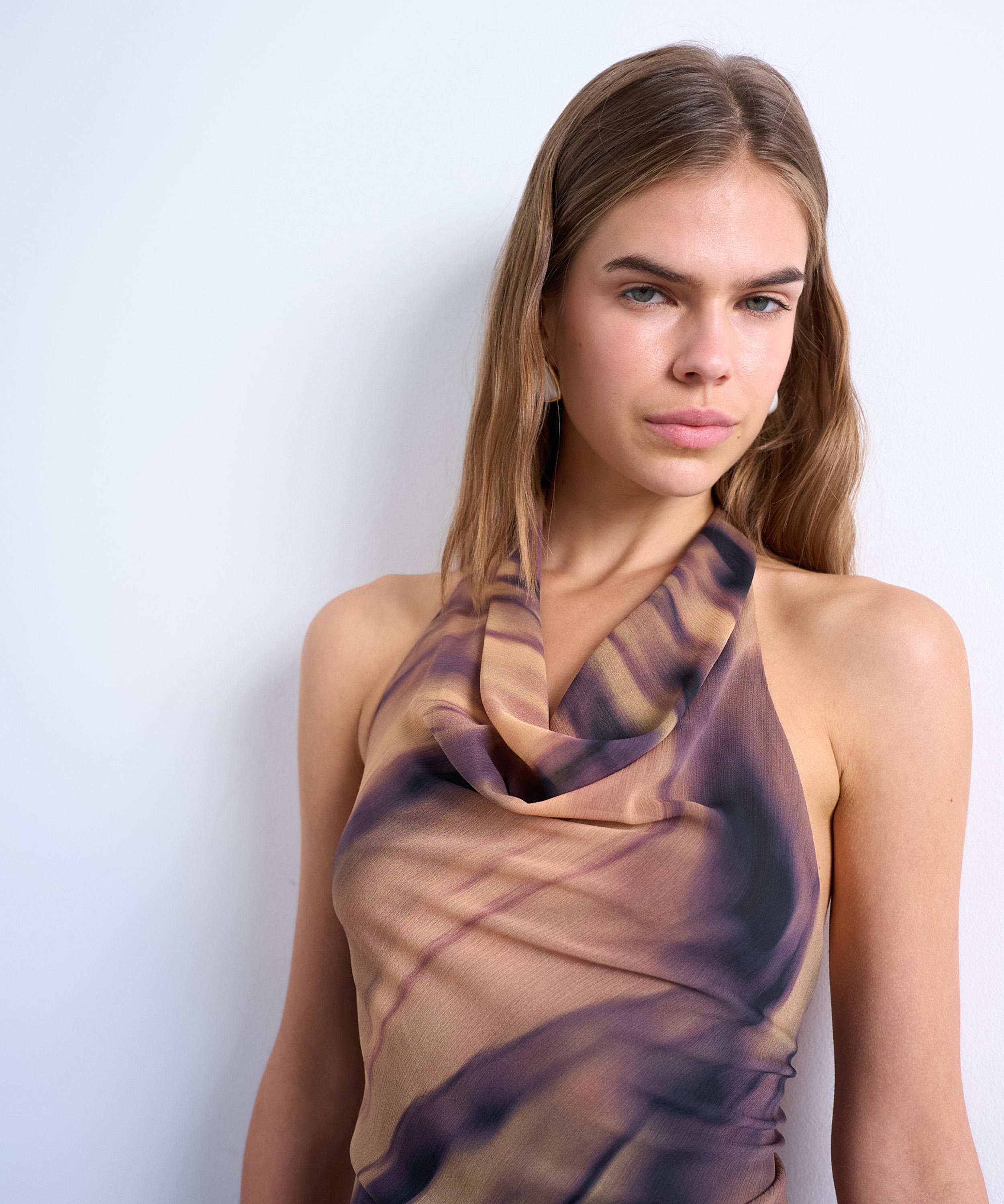 TOPSHOP - Woodgrain Cowl-Neck Halter Top image number 2