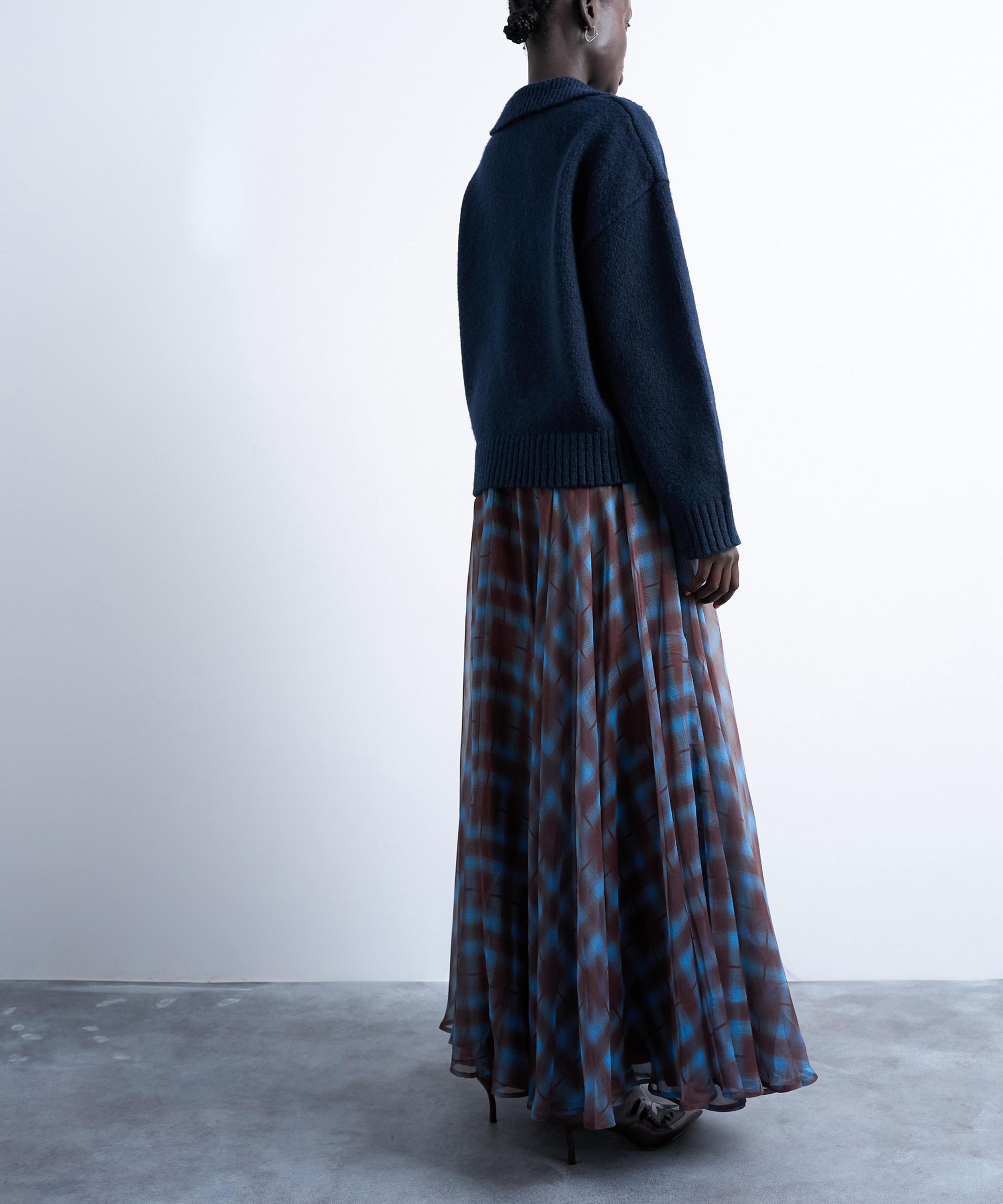 TOPSHOP - Blue Check Full Circle Chiffon Maxi Skirt image number 4