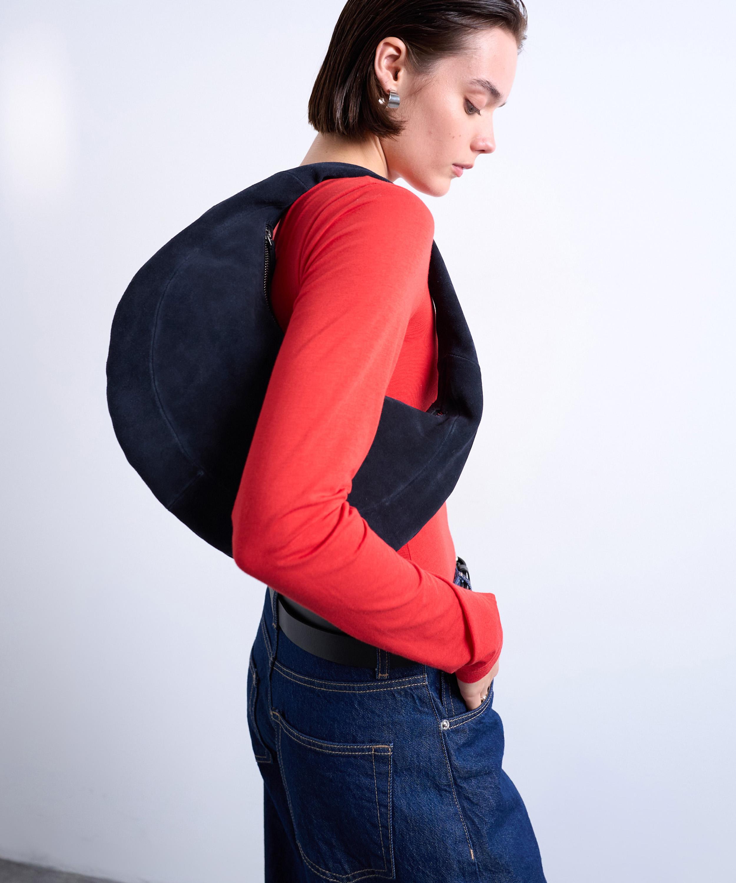 TOPSHOP - Navy Cian Suede Scoop Grab Bag image number 1