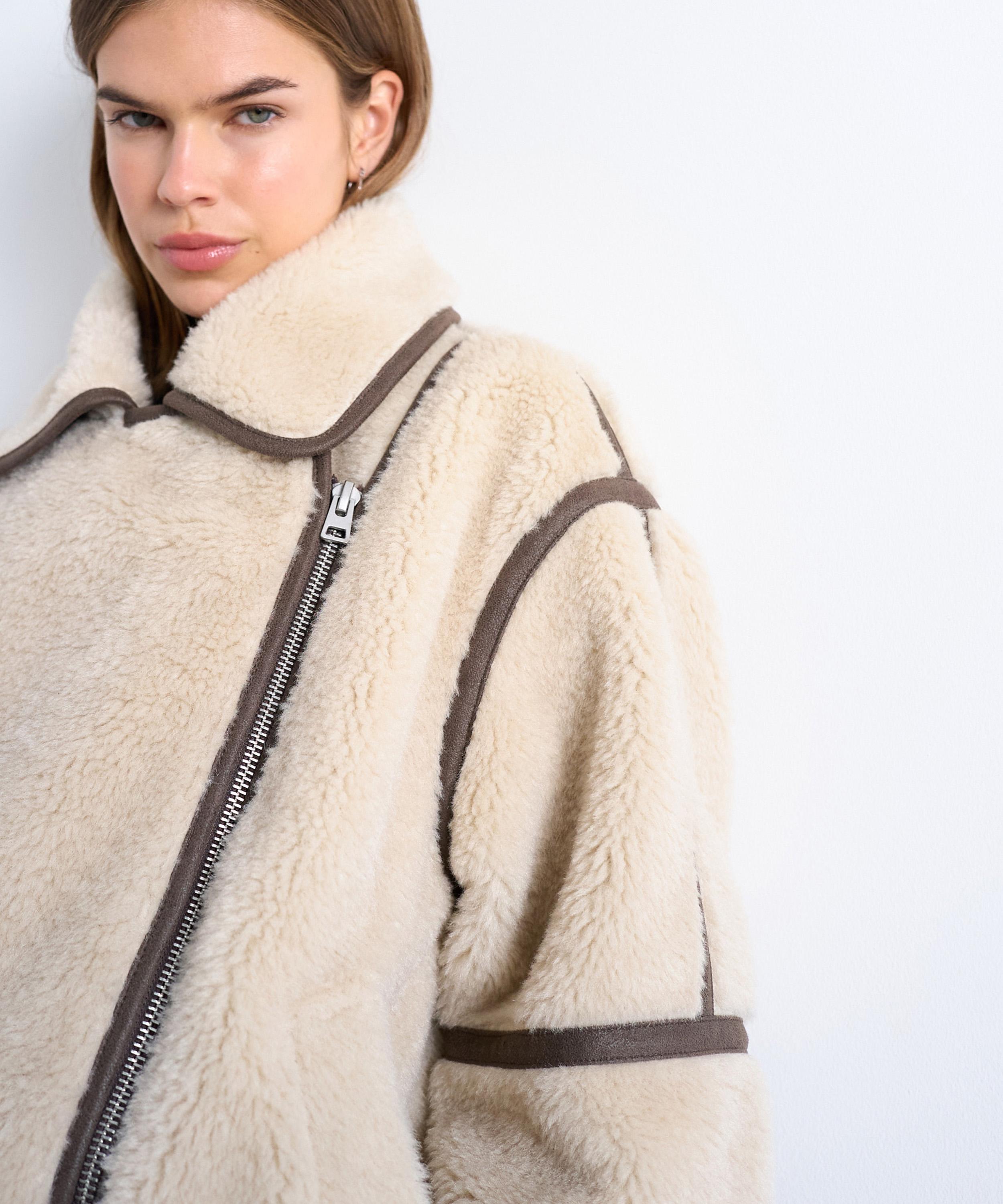 TOPSHOP - Cream Borg Oversized Aviator Jacket image number 2
