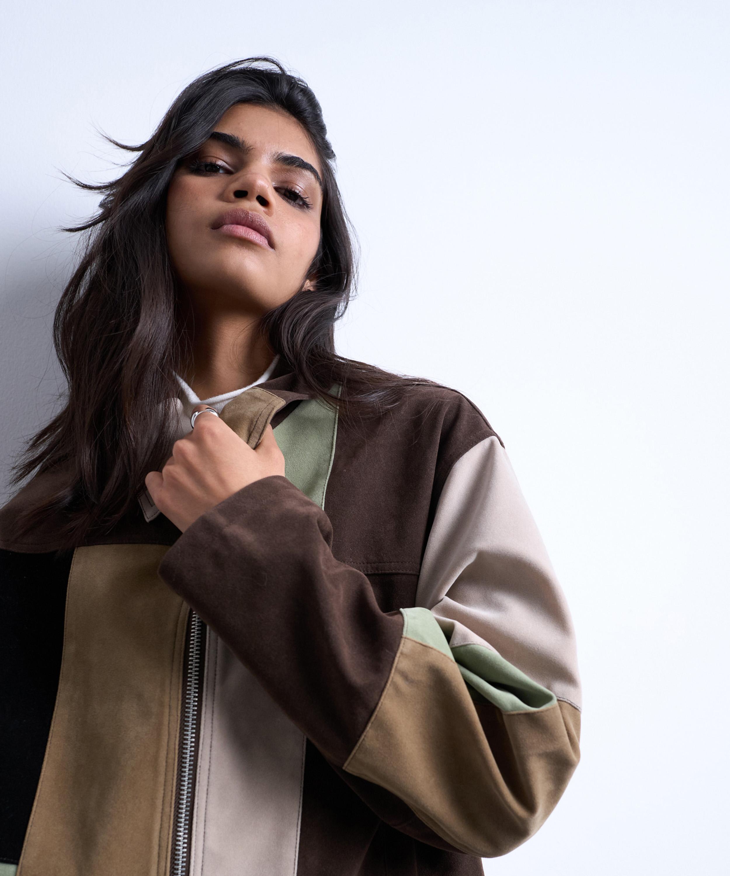 TOPSHOP - Boxy Faux Suede Patchwork Zip Through Jacket image number 2